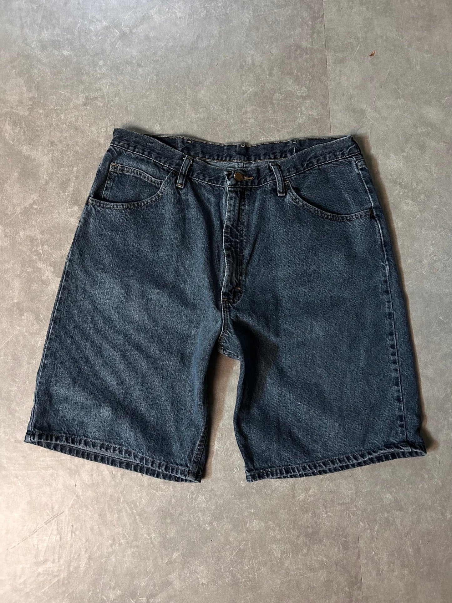 2000's Vintage Baggy Dark Wash Jean Shorts - 36W - 36 | Martin City Vintage