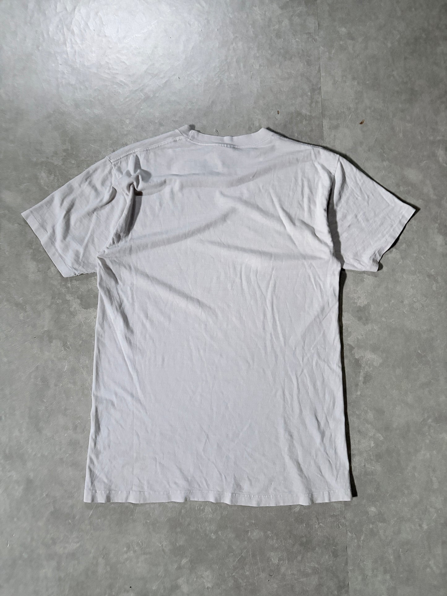 1994 Vintage FIFA World Cup Faded Distressed White T Shirt -L