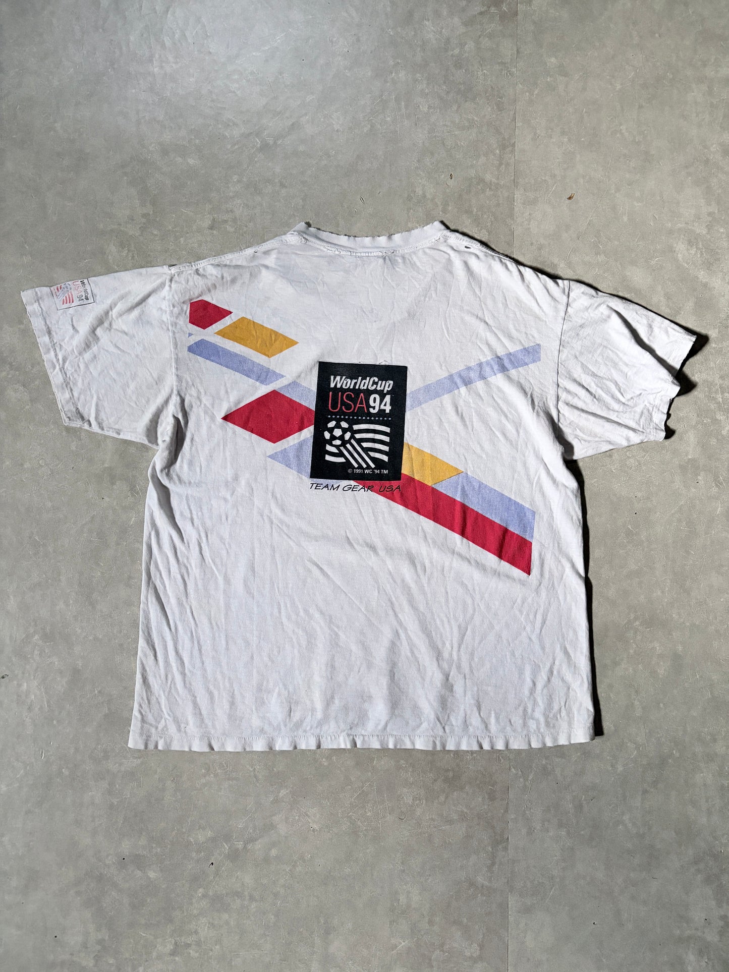 1994 Vintage FIFA World Cup Dallas Distressed Big Print White T Shirt -L