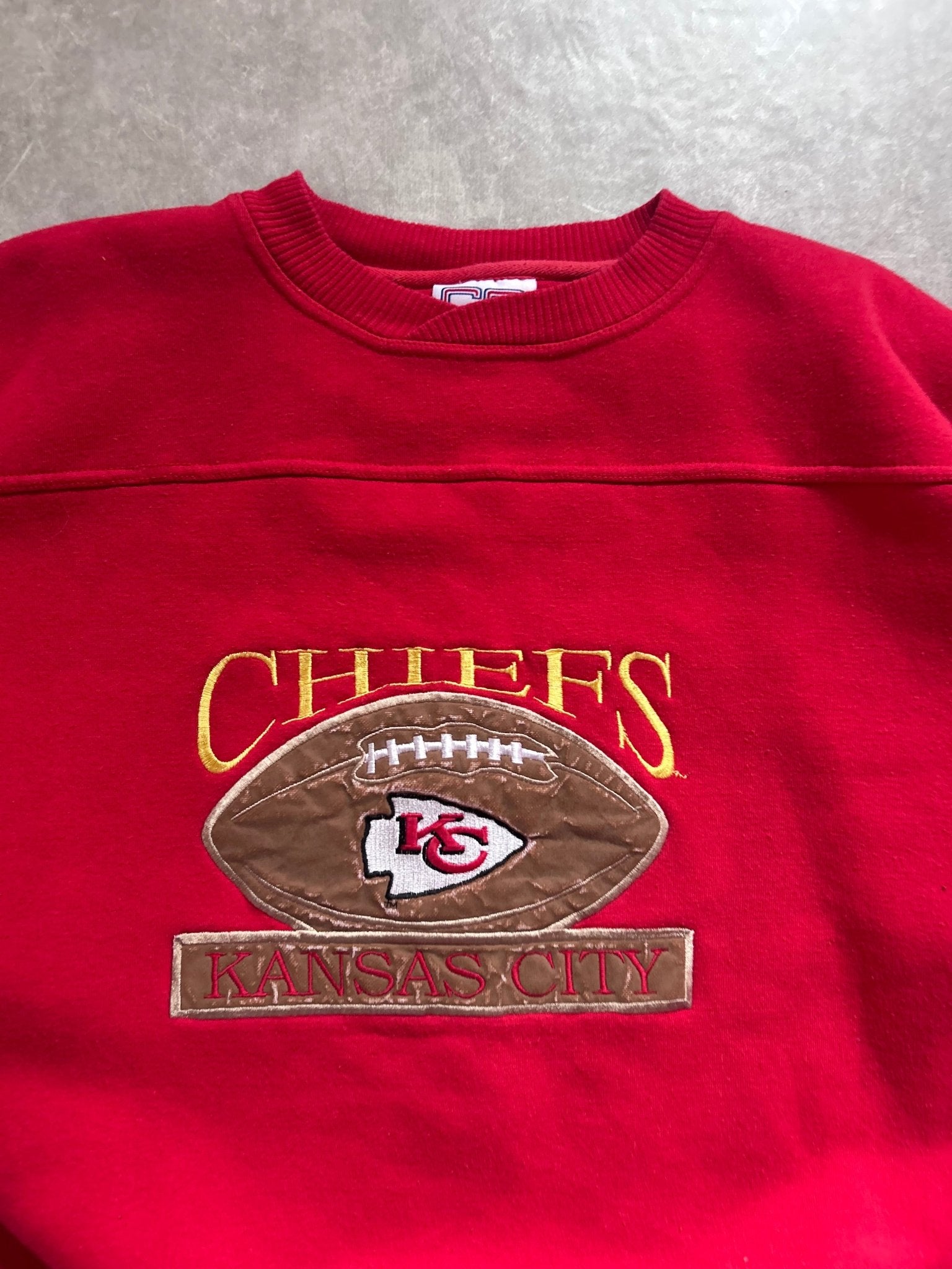 90s Vintage Kansas City Chiefs Embroidered Football Red Crewneck Size XL - XL | Martin City Vintage