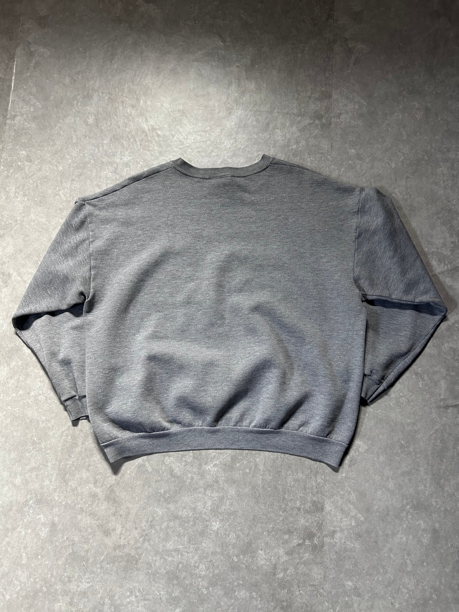 2000s Vintage Kansas City Chiefs NFL Grey Crewneck Size XXL - XXL | Martin City Vintage