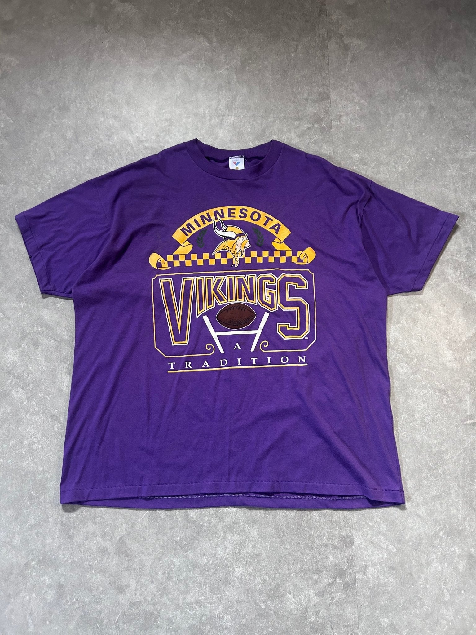 90s Vintage Minnesota Vikings Purple T Shirt Size XXL - XXL | Martin City Vintage