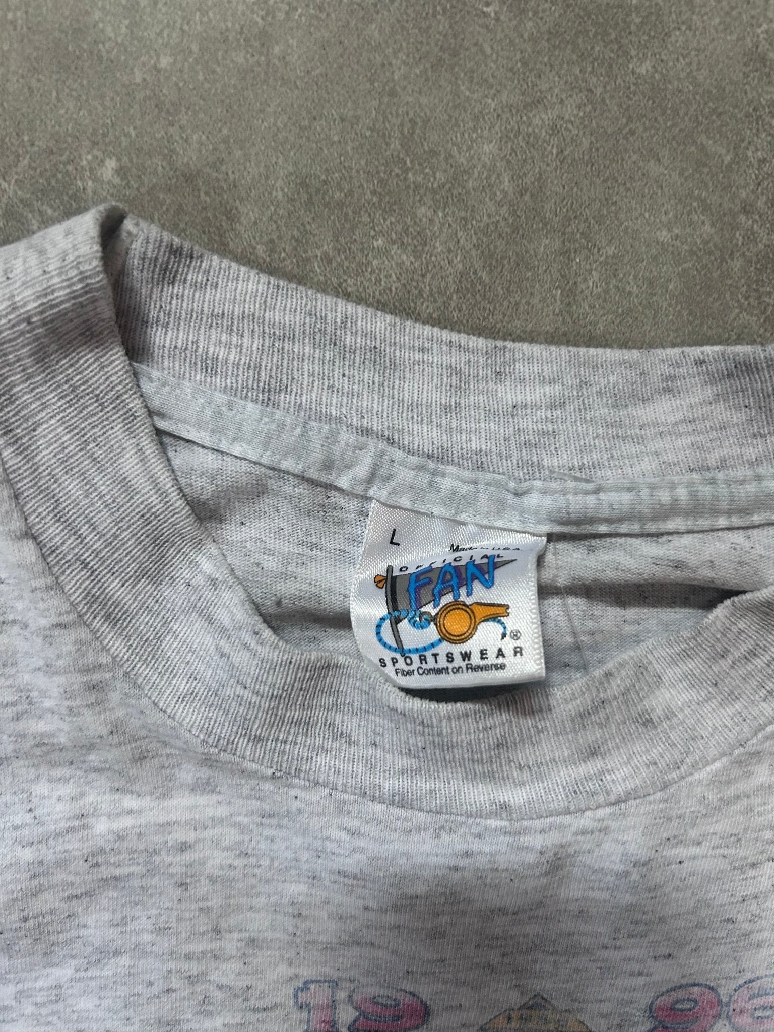 1996 Vintage New York Yankees World Series Caricature Heather Gray T Shirt Size L - L | Martin City Vintage