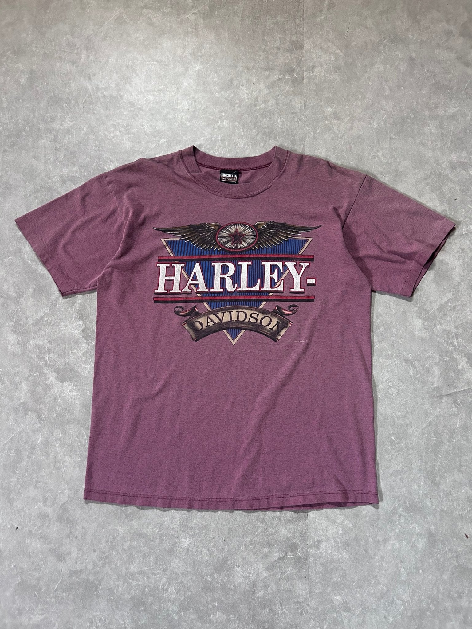 90s Vintage Harley Davidson Crest Salmon Pink T Shirt Size L - L | Martin City Vintage