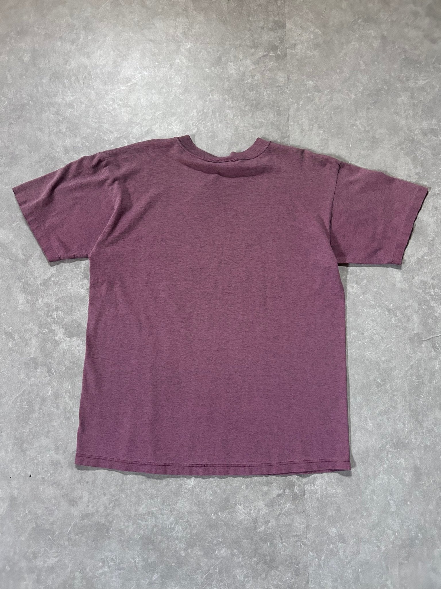 90s Vintage Harley Davidson Crest Salmon Pink T Shirt Size L - L | Martin City Vintage