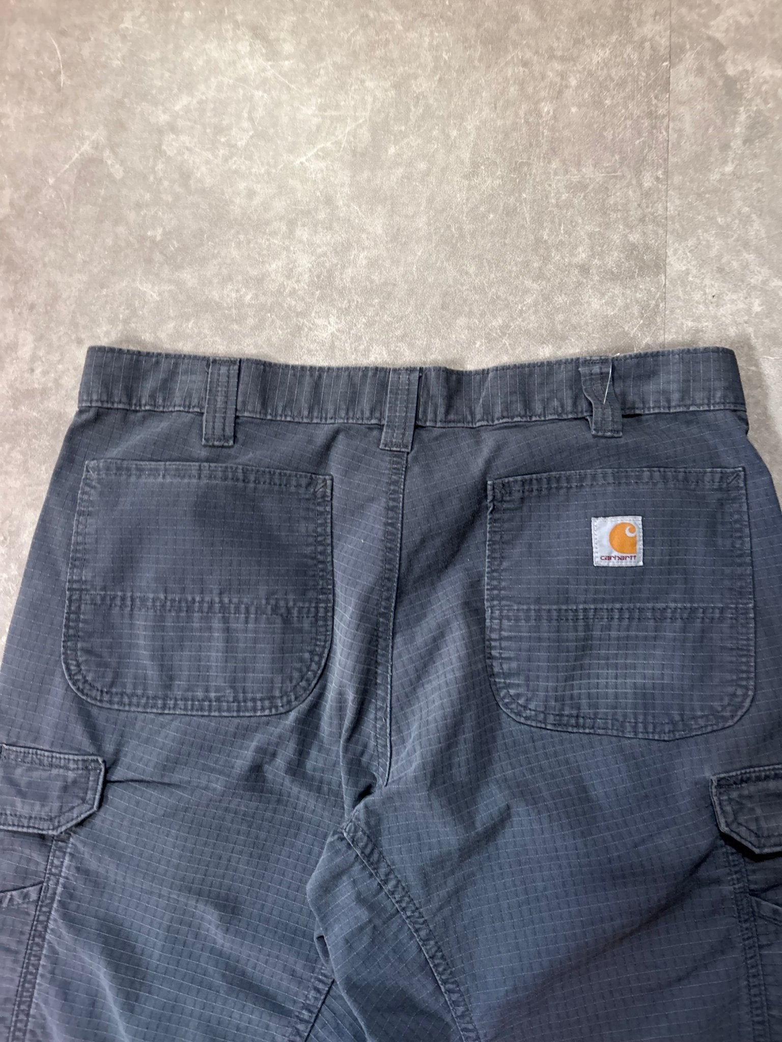 Carhartt Grey Cargo Shorts Size 36 - 36 | Martin City Vintage