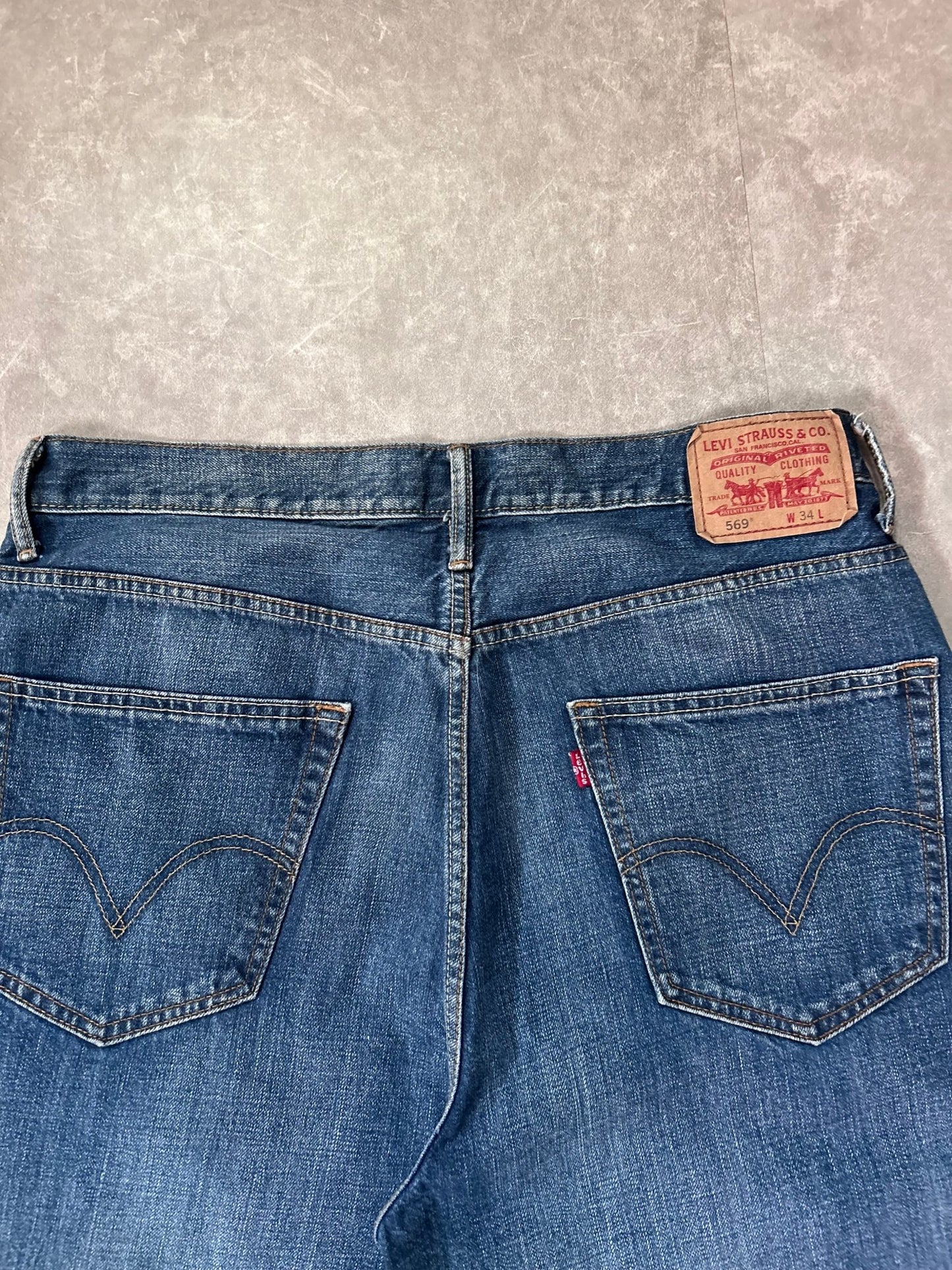 2000s Vintage Levi's 569 Dark Wash Jorts 34 - 34 | Martin City Vintage