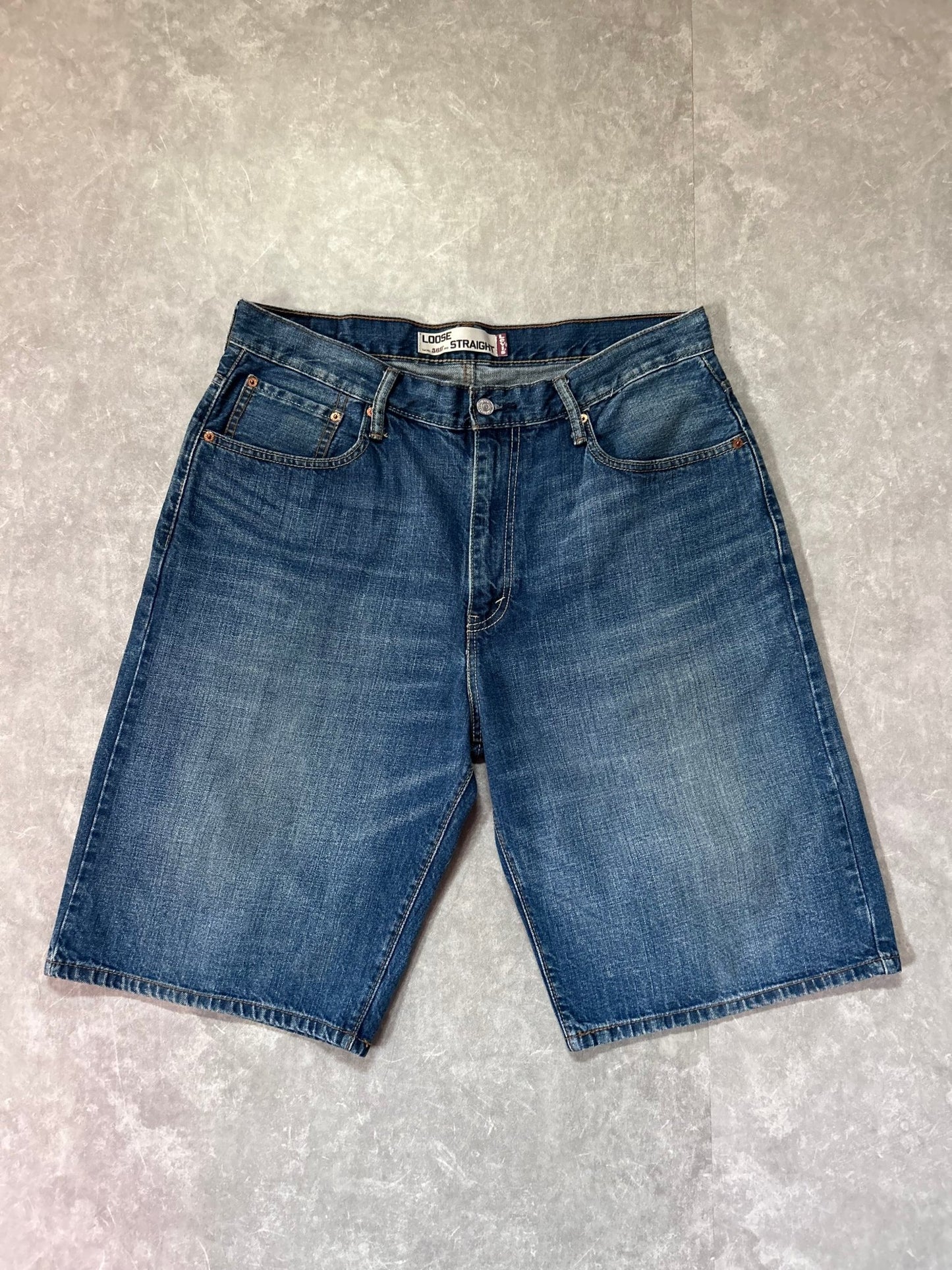 2000s Vintage Levi's 569 Dark Wash Jorts 34 - 34 | Martin City Vintage