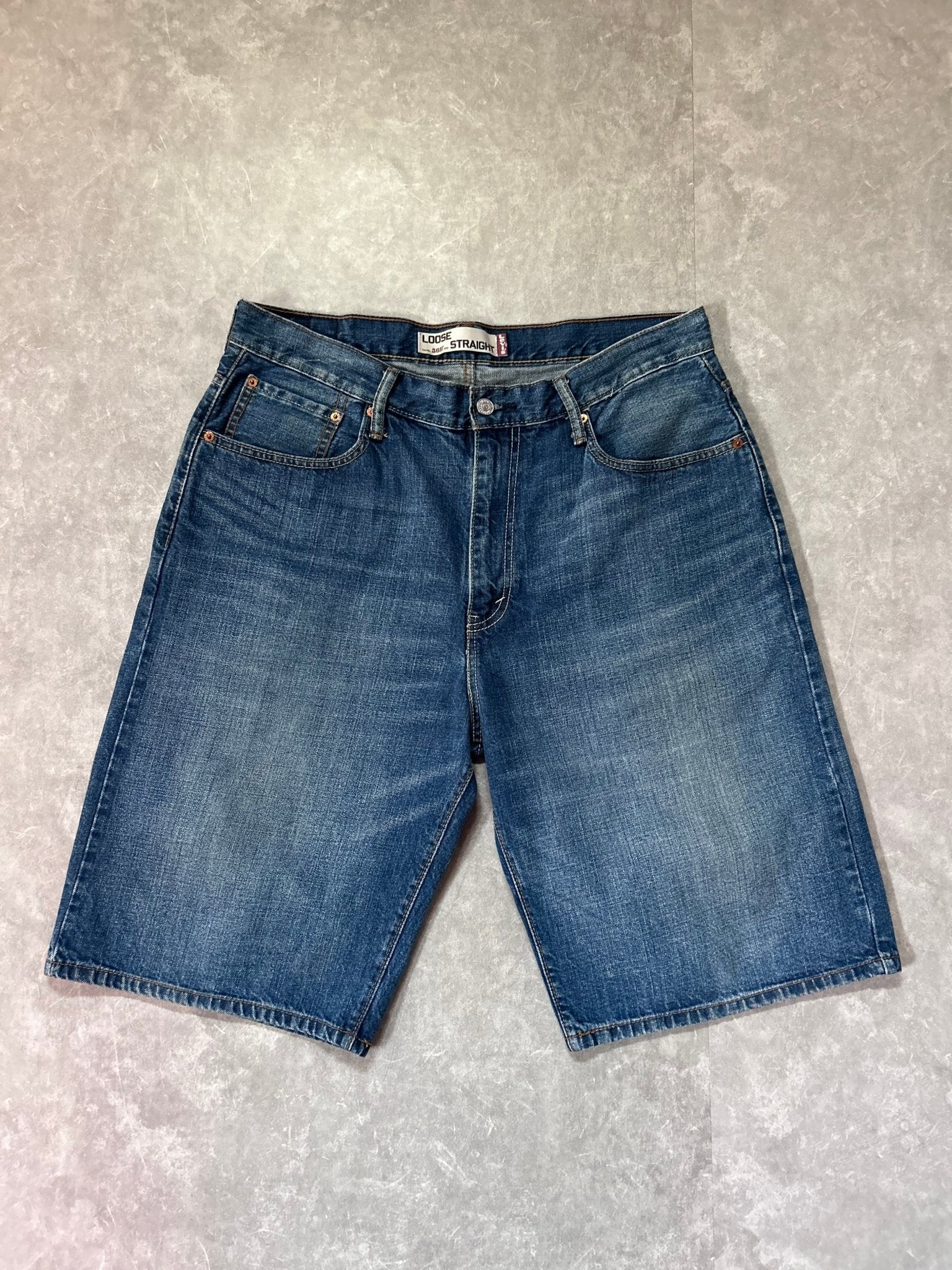 2000s Vintage Levi's 569 Dark Wash Jorts 34 - 34 | Martin City Vintage