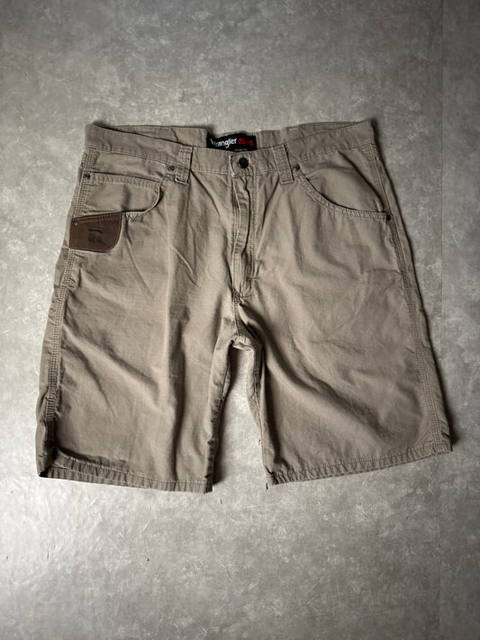 2000's Vintage Wrangler Riggs Beige Shorts - 36 - 36 | Martin City Vintage