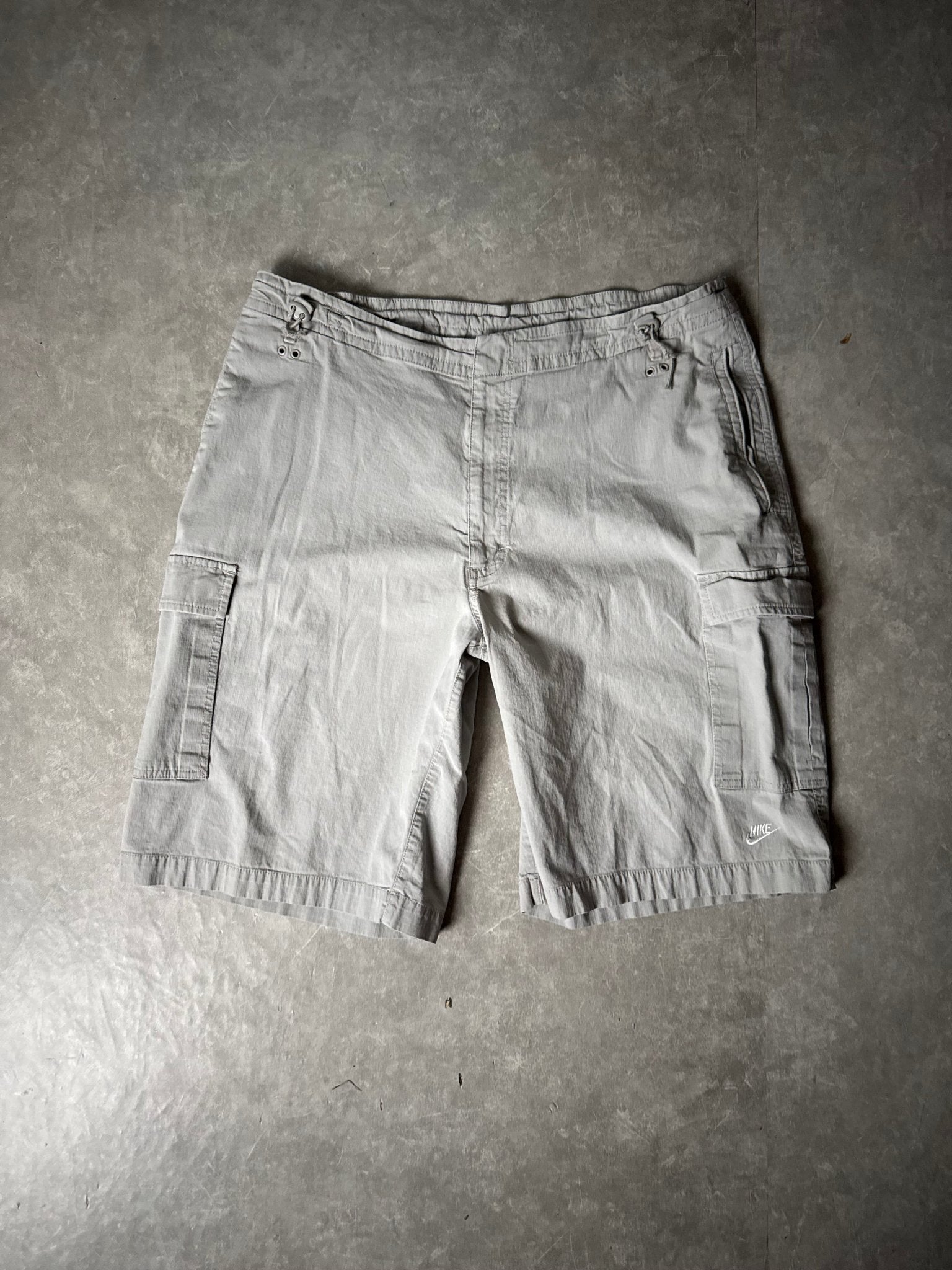2000's Vintage Nike Grey Shorts - XL - XL | Martin City Vintage