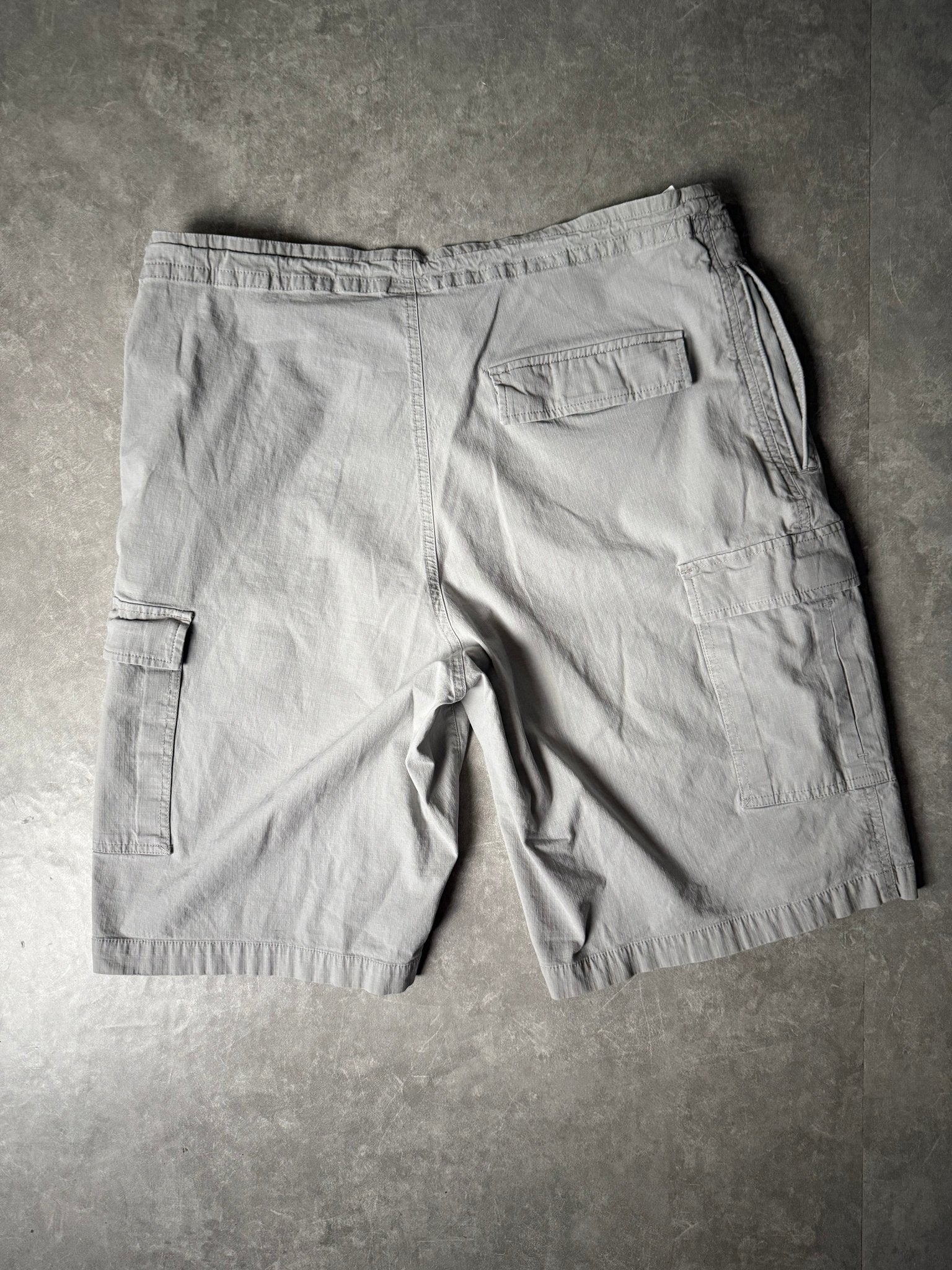 2000's Vintage Nike Grey Shorts - XL - XL | Martin City Vintage