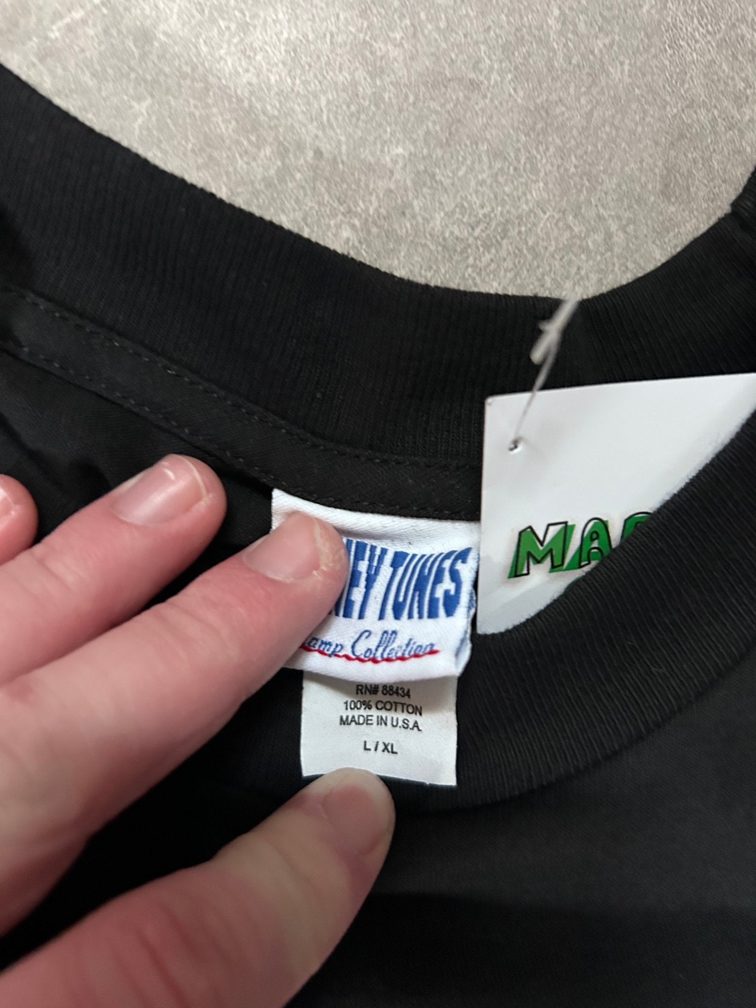 90s Vintage Tweety Bird Looney Tunes Stamp Black T Shirt Size XL - XL | Martin City Vintage