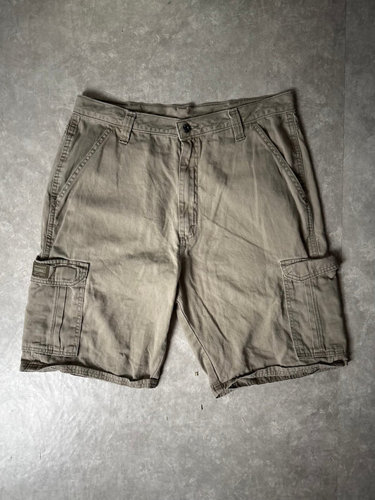 2000's Vintage Wrangler Brown Cargo Shorts - 34W - 34 | Martin City Vintage