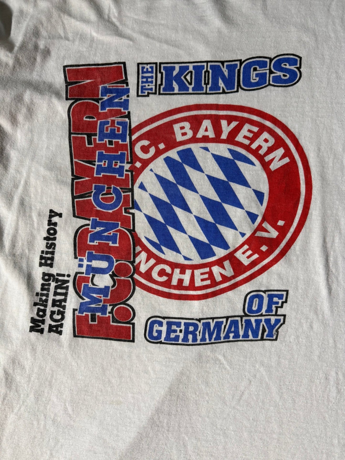 90's Vintage FC Bayern Soccer Munchen White T-Shirt -L - L | Martin City Vintage