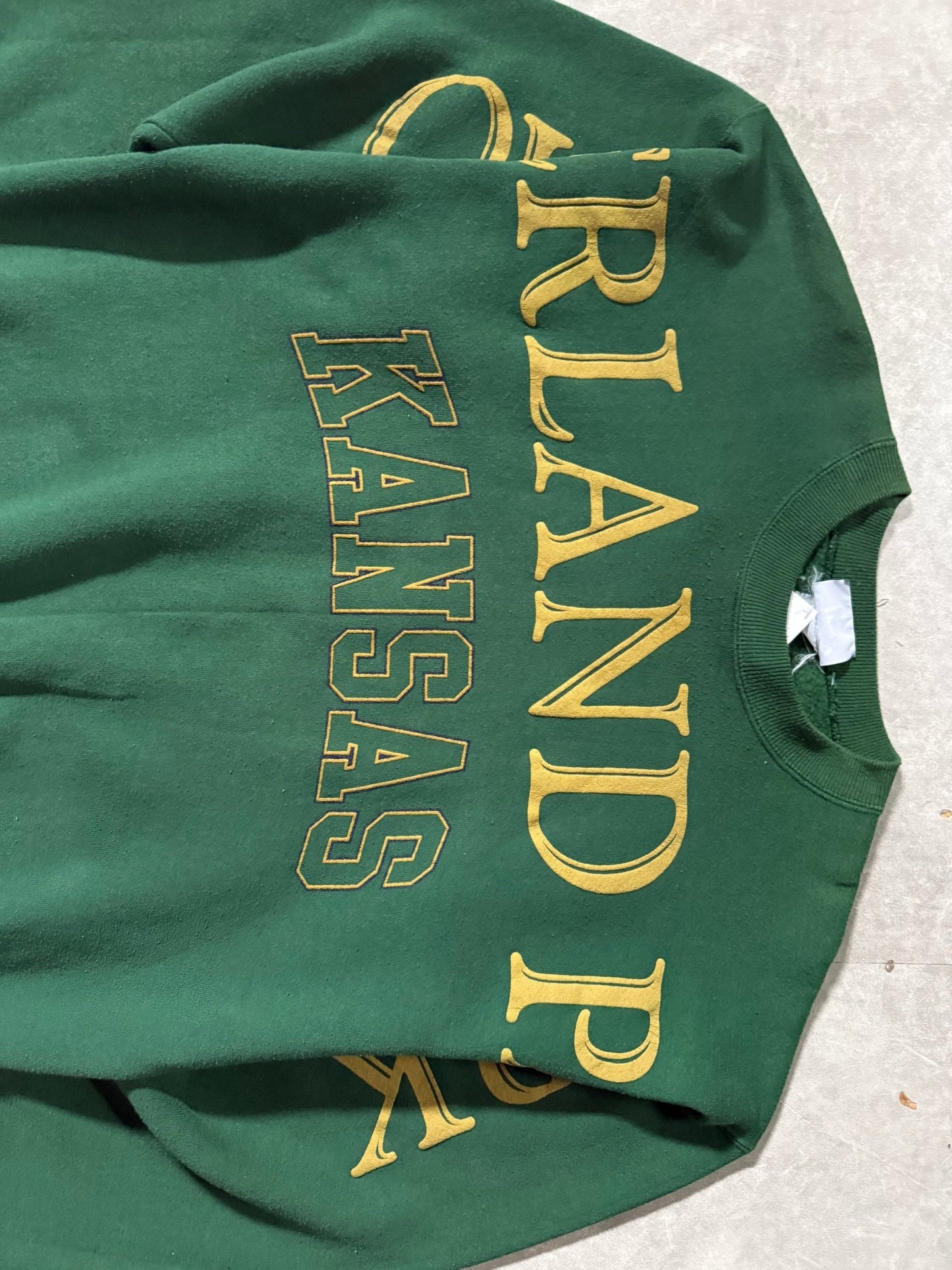 90's Vintage Kansas City Overland Park Spell Out Crewneck - L - L | Martin City Vintage