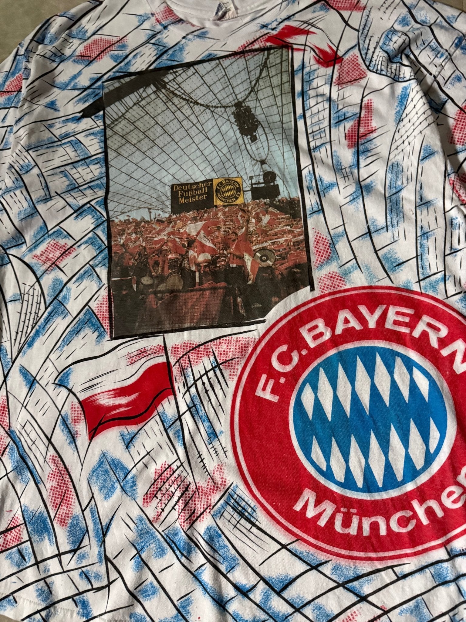90's Vintage Soccer FC Bayern White AOP T-Shirt -XL - XL | Martin City Vintage