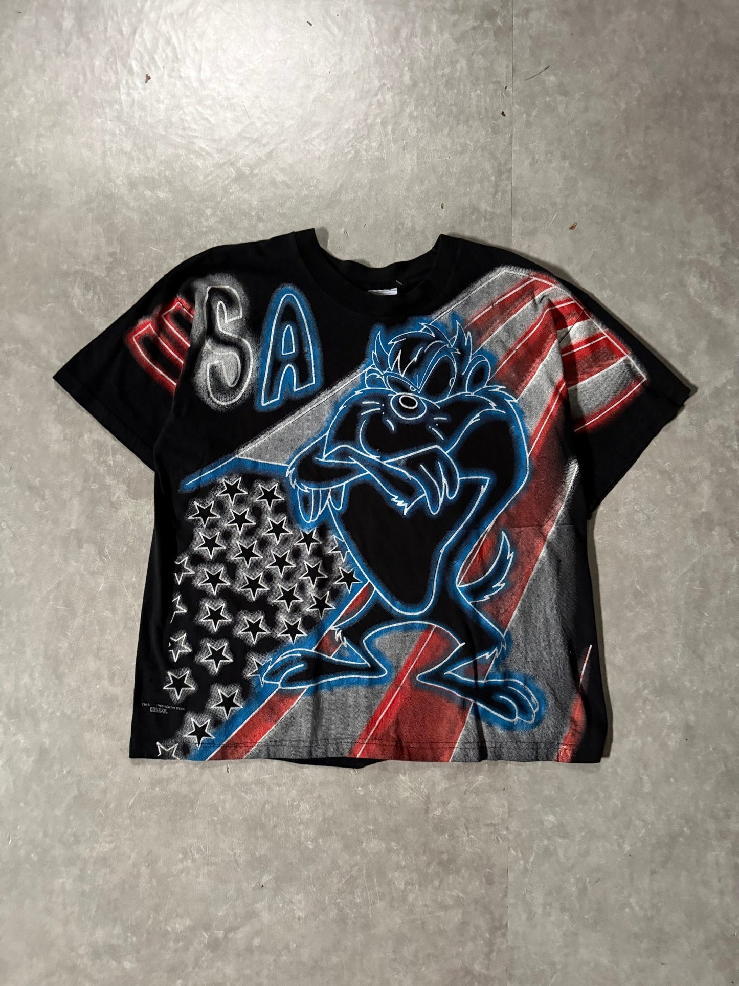 90's Vintage Looney Toons USA Black AOP T-Shirt -L - L | Martin City Vintage