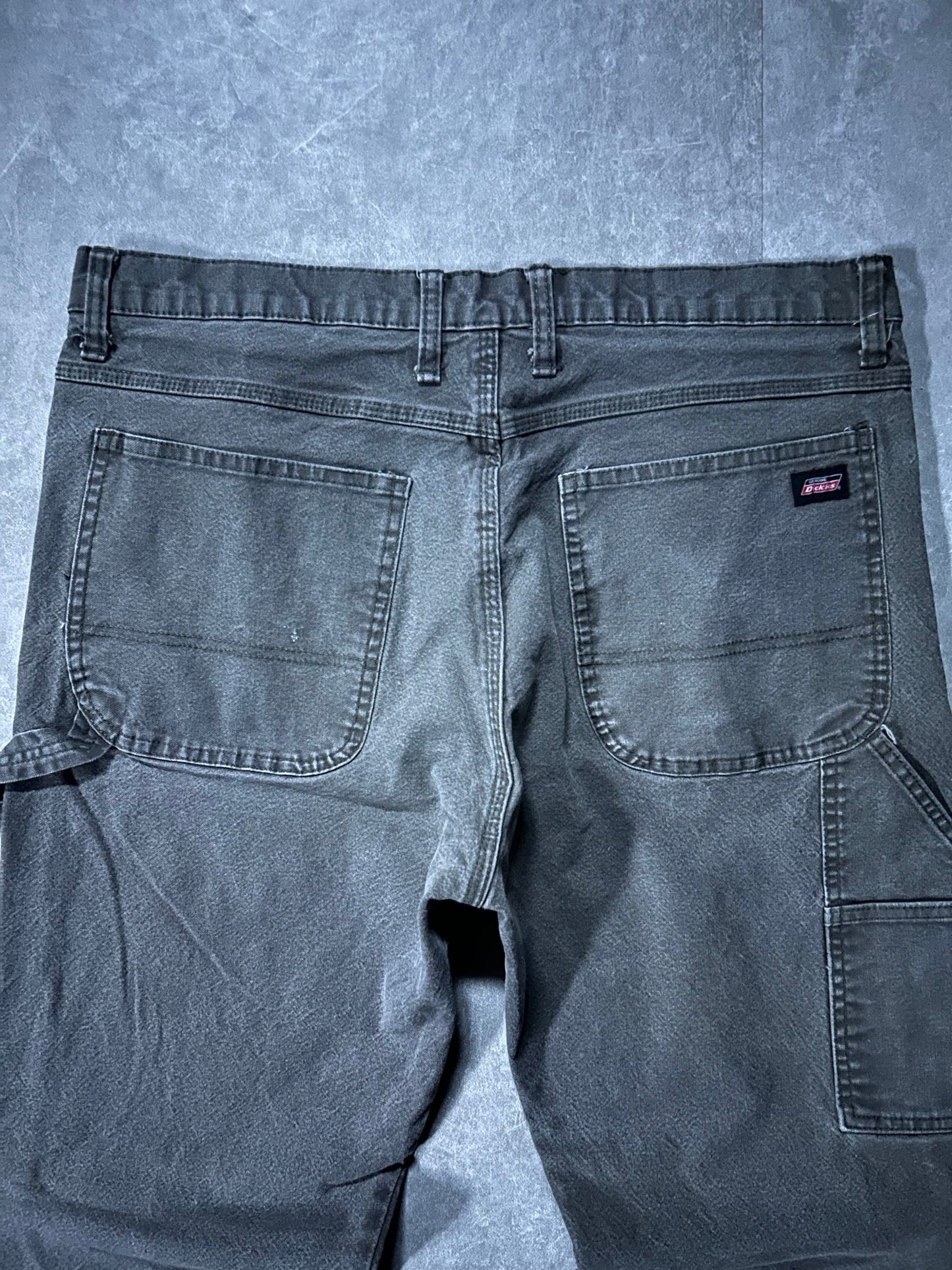 2000s Vintage Dickies Dark Gray Carpenter Pants 34 x 32 - 34 | Martin City Vintage