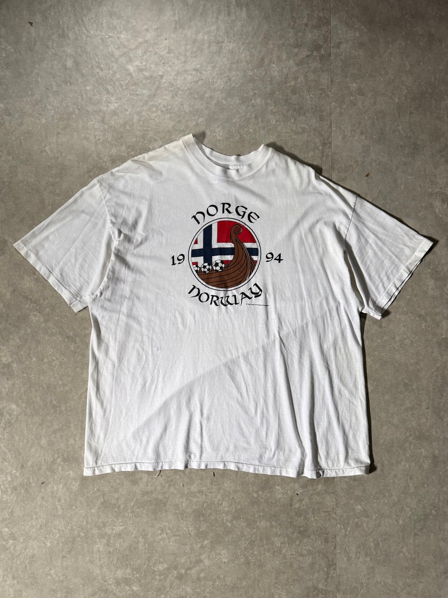 1994 Vintage Norway Soccer T-Shirt -L - L | Martin City Vintage
