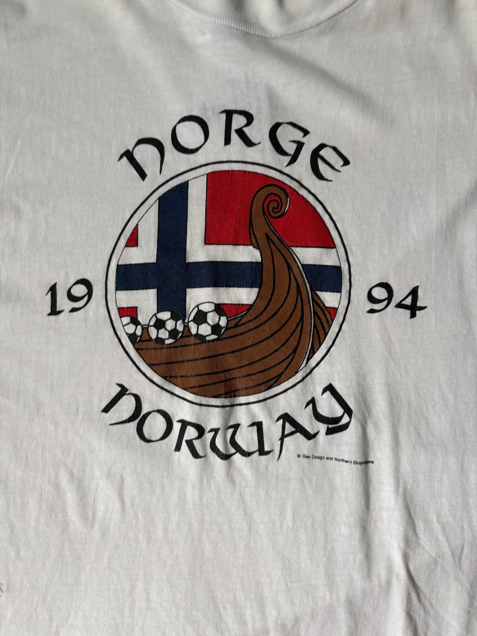 1994 Vintage Norway Soccer T-Shirt -L - L | Martin City Vintage