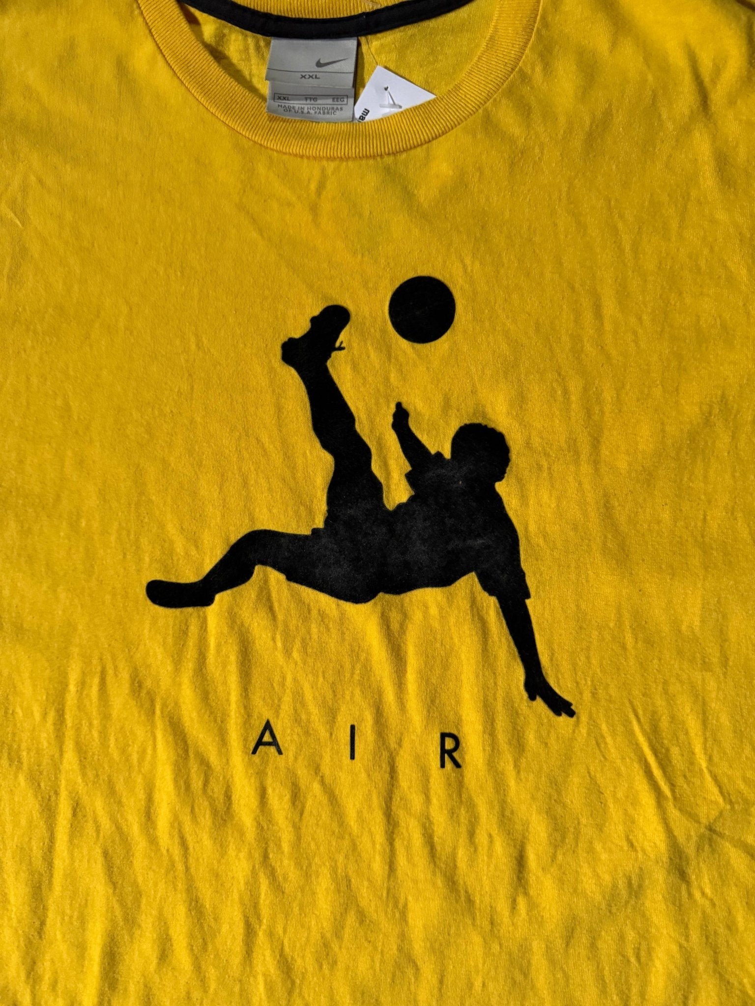 90's Vintage Nike Soccer Yellow T-Shirt -XXL - XXL | Martin City Vintage