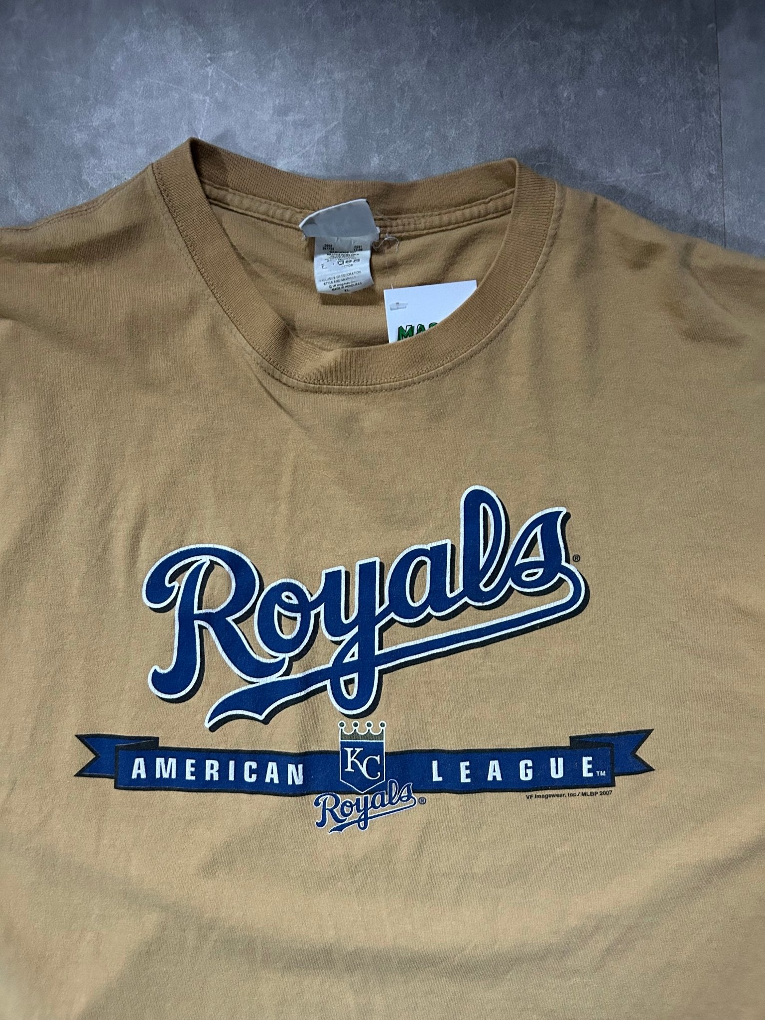 2000s Vintage Kansas City Royals Yellow T Shirt - XL - XL | Martin City Vintage