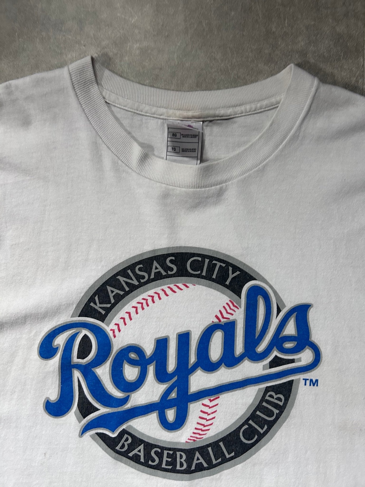 2000s Vintage Kansas City Royals Circle Logo White T Shirt - XL - XL | Martin City Vintage