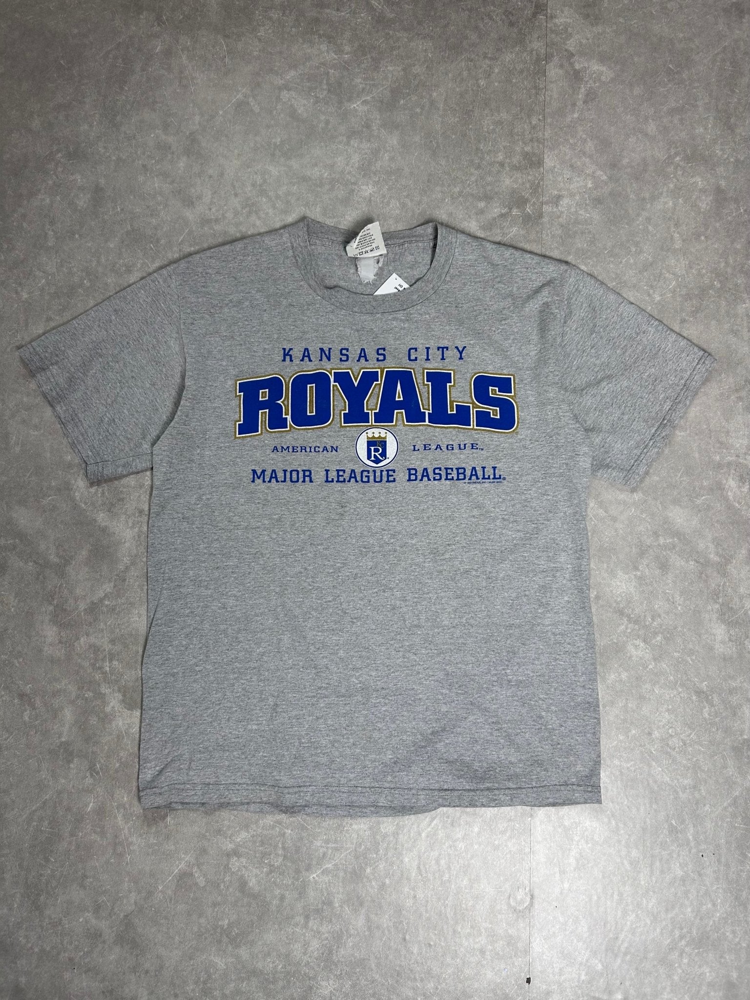 2000 vintage Kansas City Royals Lee Sport Gray T Shirt - L - L | Martin City Vintage
