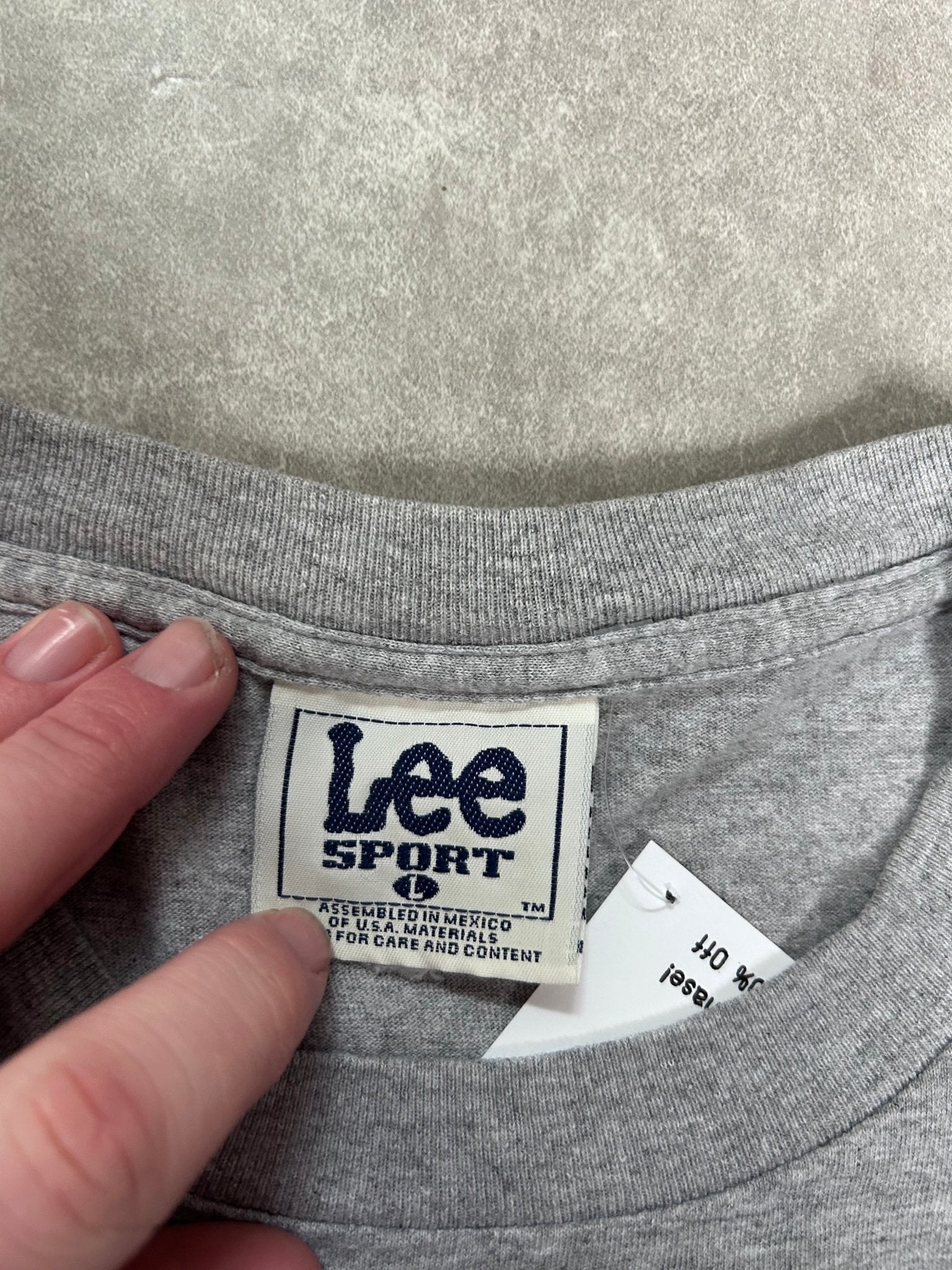 2000 vintage Kansas City Royals Lee Sport Gray T Shirt - L - L | Martin City Vintage