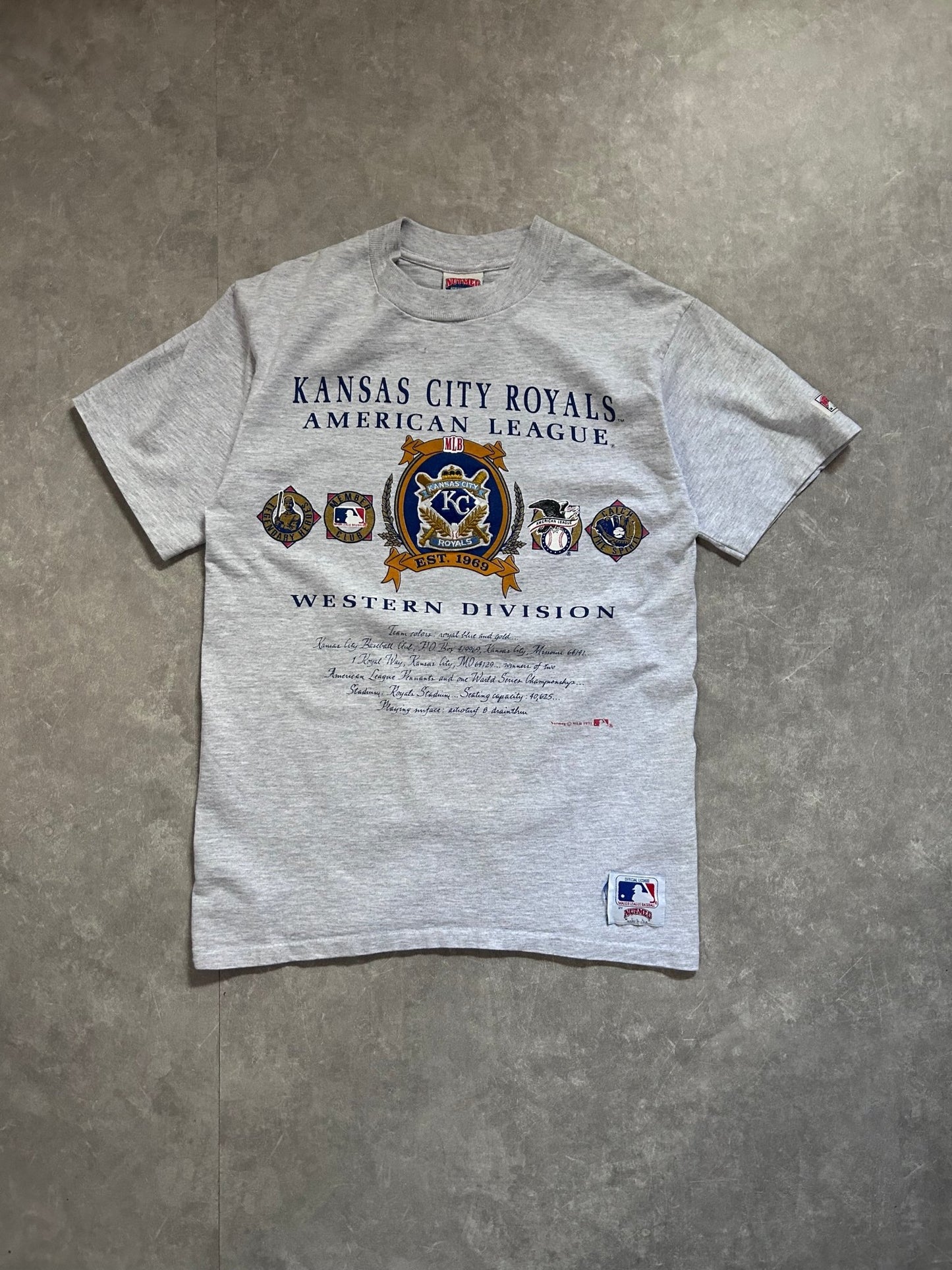 90s Vintage Kansas City Royals Embroidered Crest Heather Gray T Shirt - M - M | Martin City Vintage