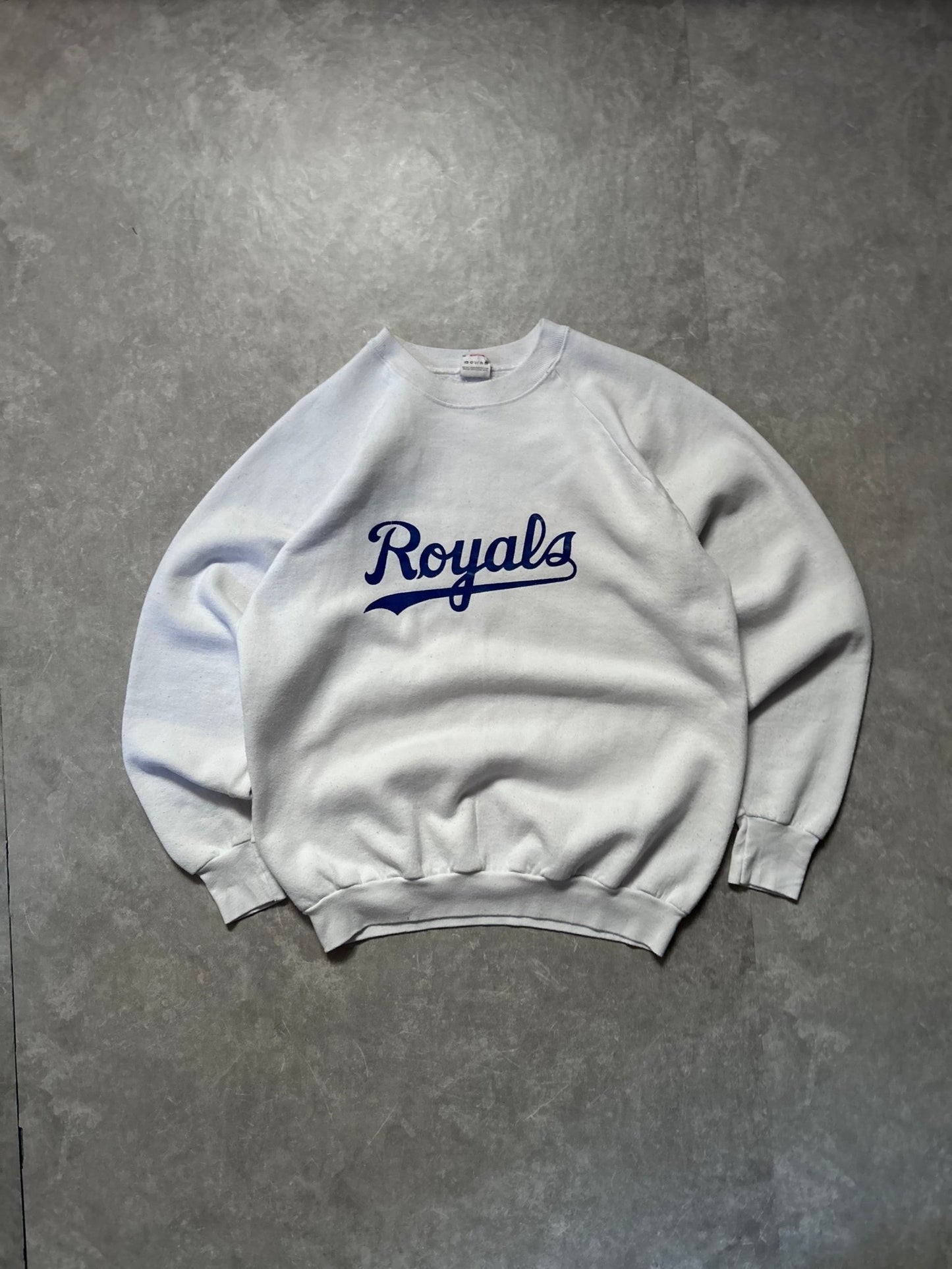 90s Vintage Kansas City Royals Script White Crewneck - XL - XL | Martin City Vintage