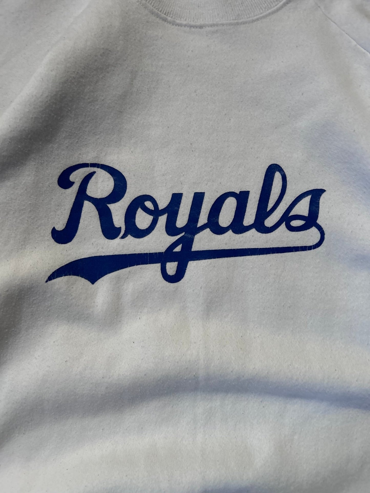 90s Vintage Kansas City Royals Script White Crewneck - XL - XL | Martin City Vintage