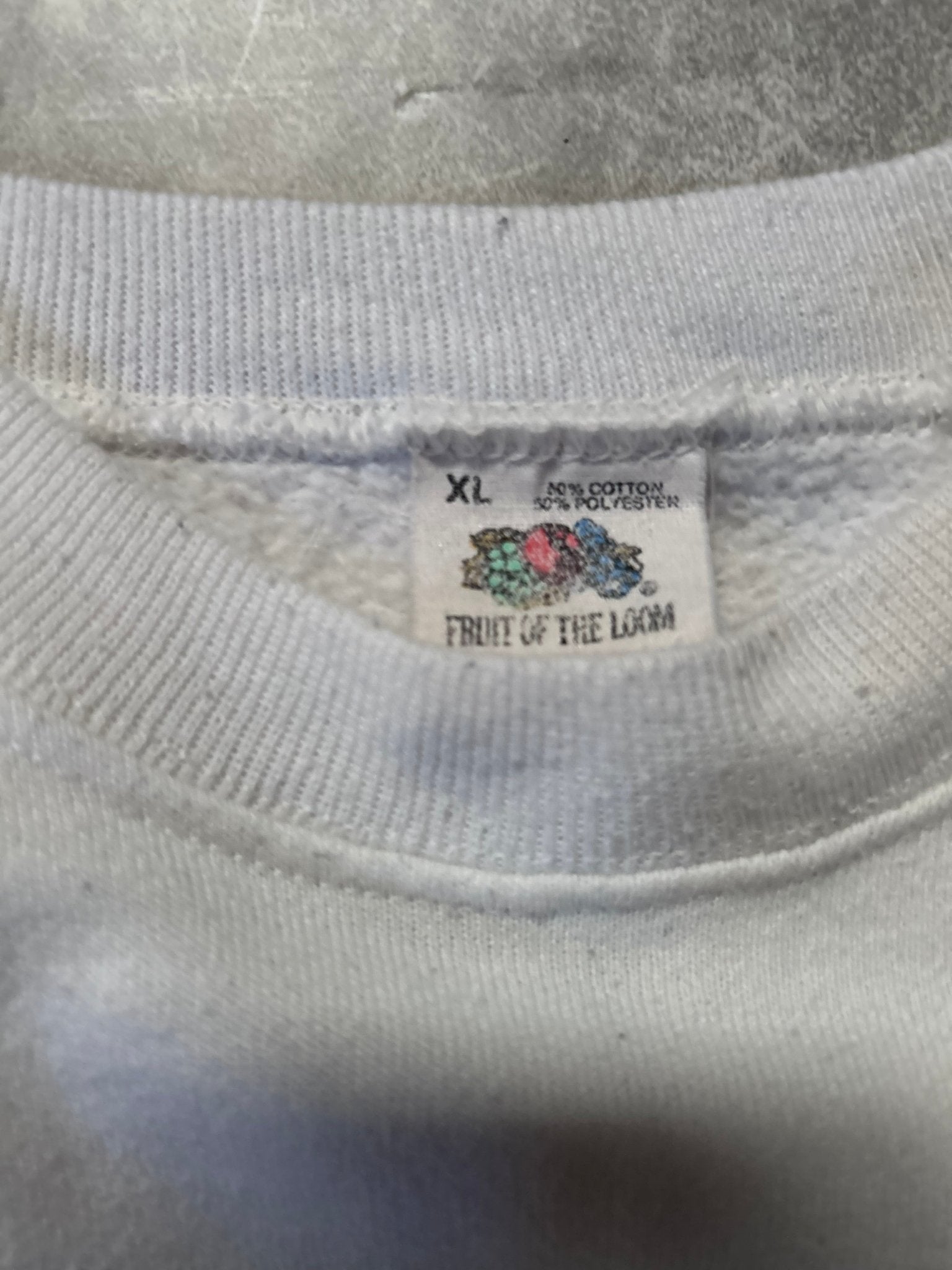 90s Vintage Kansas City Royals Script White Crewneck - XL - XL | Martin City Vintage