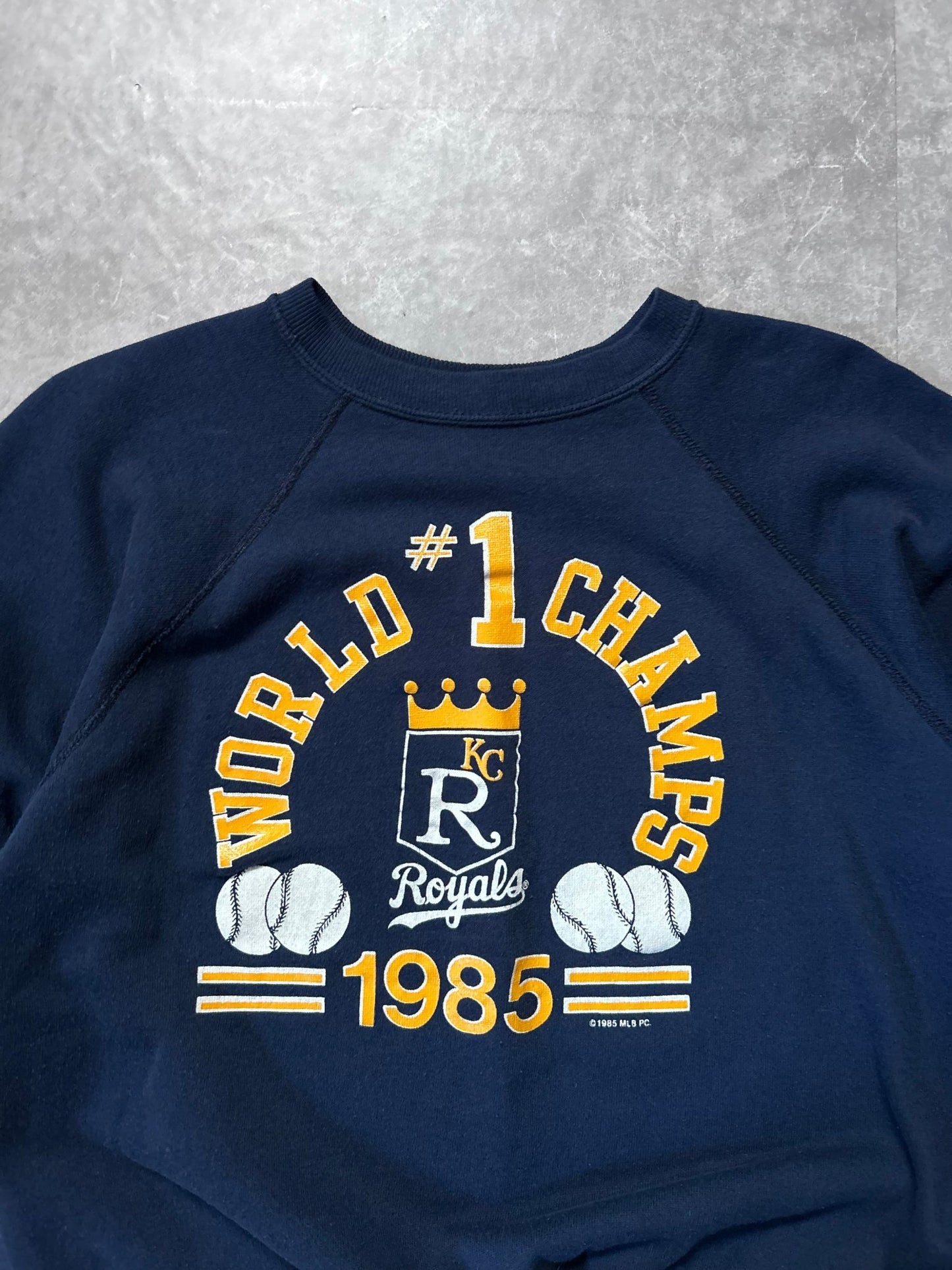 1985 Vintage Kansas City Royals World Series Champs Navy Crewneck - M - M | Martin City Vintage