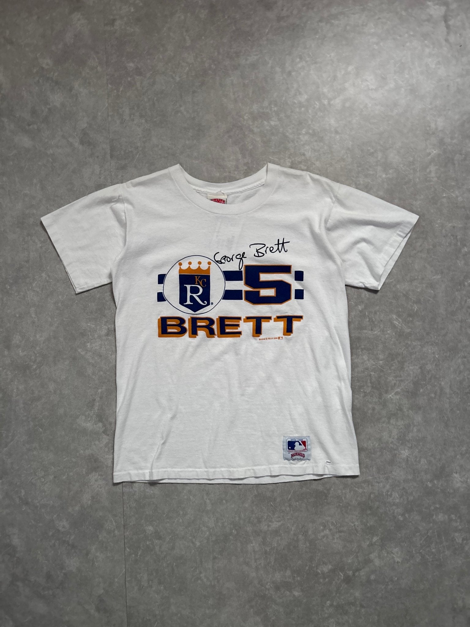 90s Vintage Kansas City Royals George Brett Nutmeg White T Shirt - M - M | Martin City Vintage