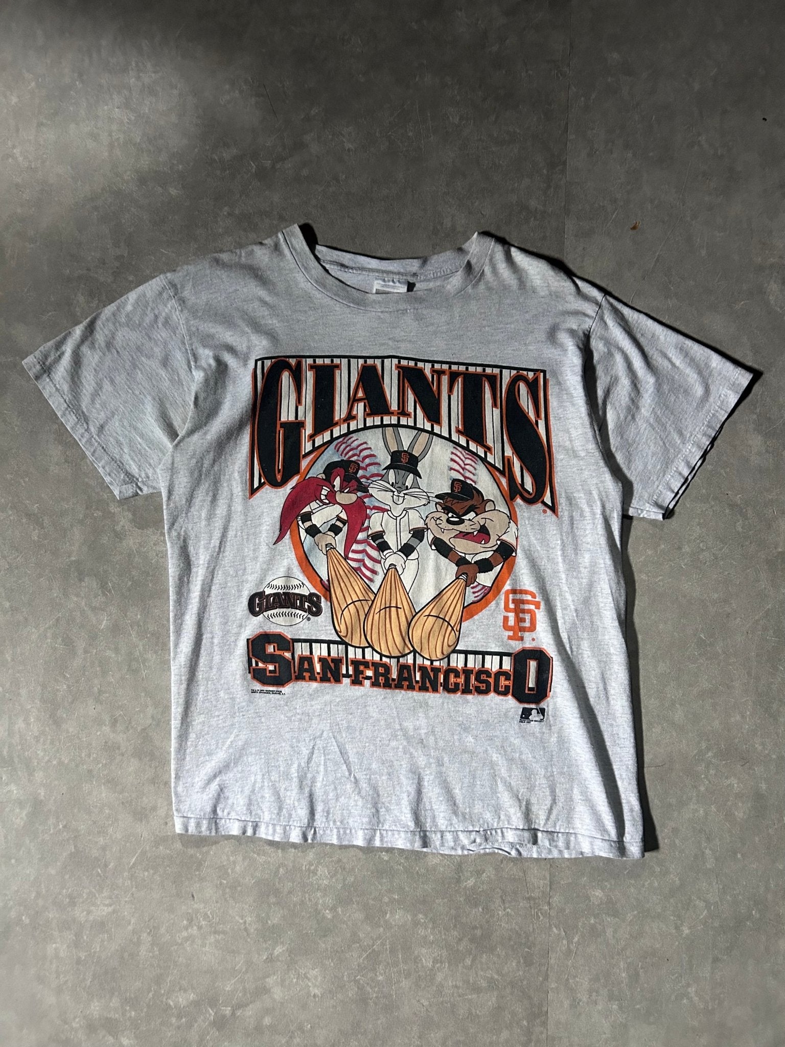 90's Vintage San Francisco Giants Looney Tunes Heather Gray T-Shirt - L - L | Martin City Vintage