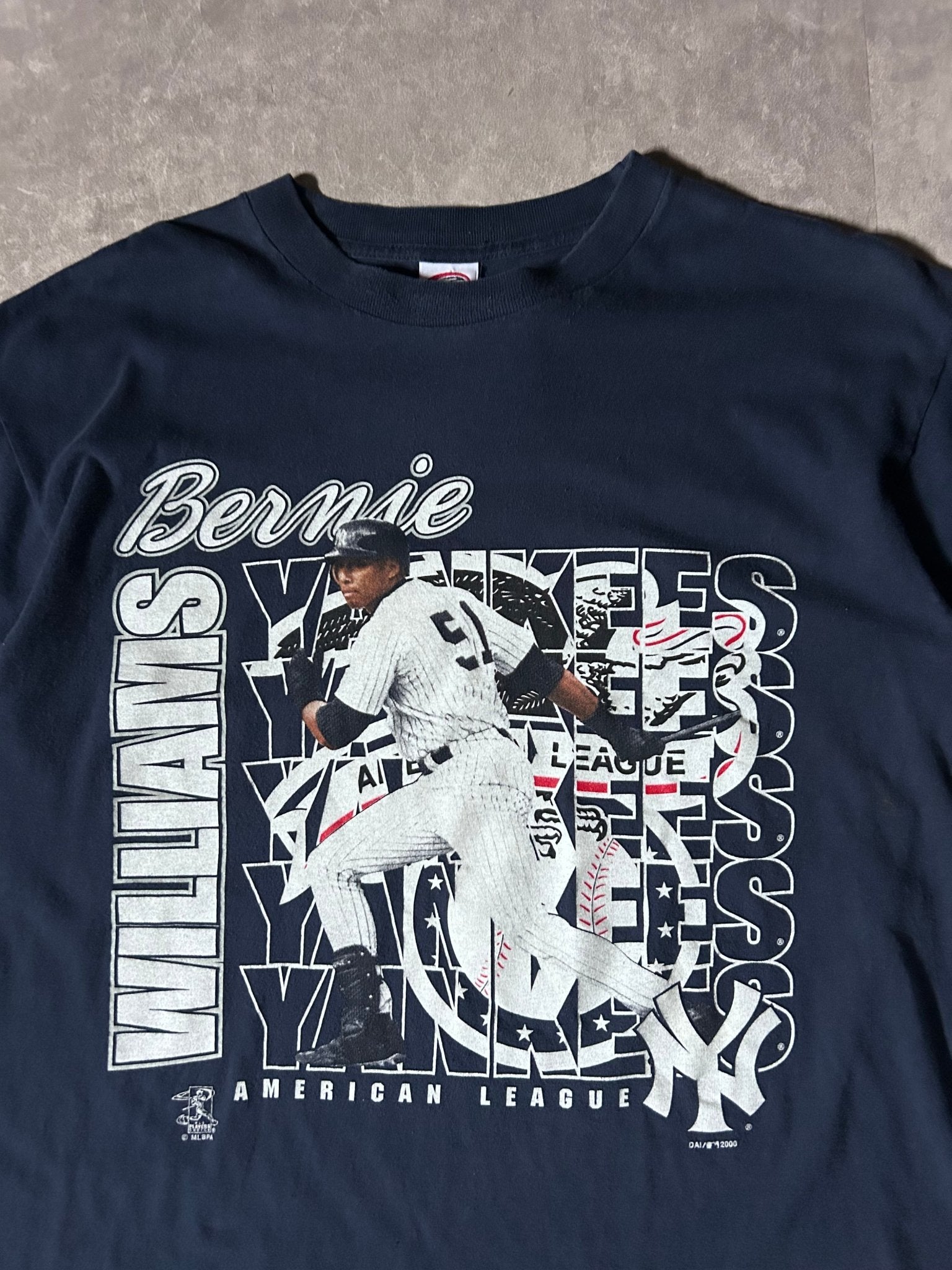 90's Vintage Bernie Williams New York Yankees Navy T-Shirt - L - L | Martin City Vintage