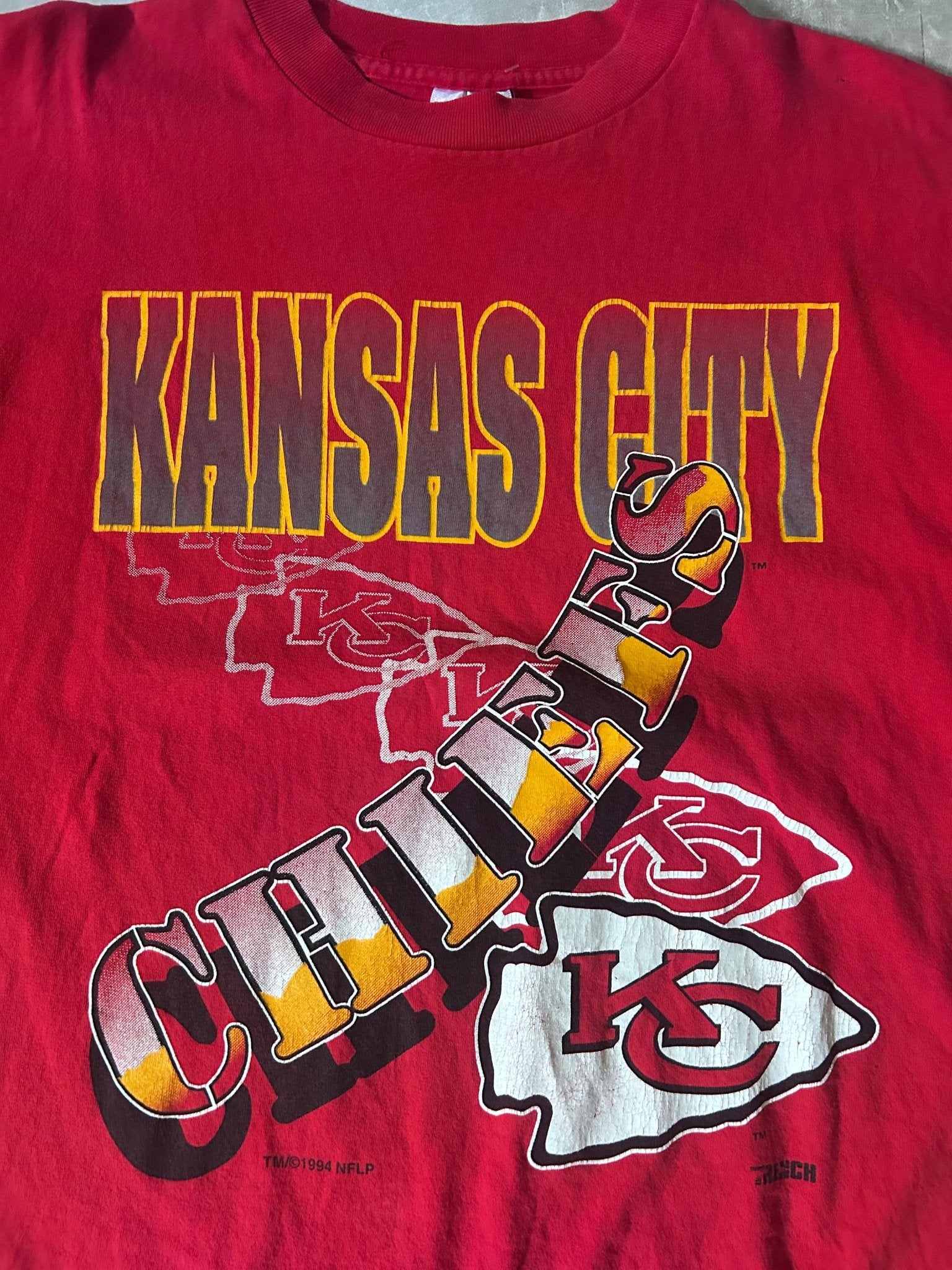90's Vintage Kansas City Chiefs Red T-Shirt - XL - XL | Martin City Vintage