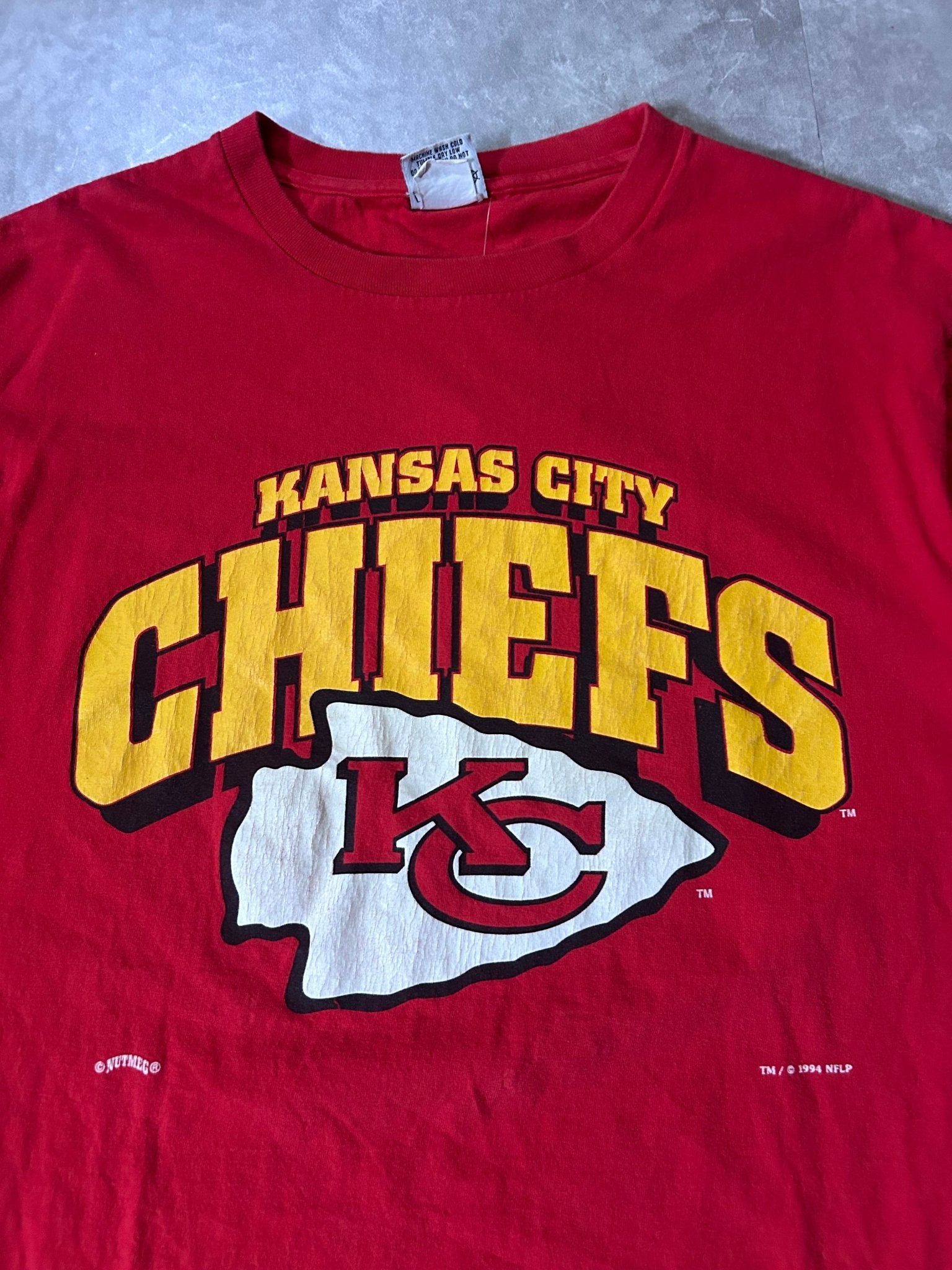 90's Vintage Kansas City Chiefs Nutmeg Red T-Shirt - XL - XL | Martin City Vintage