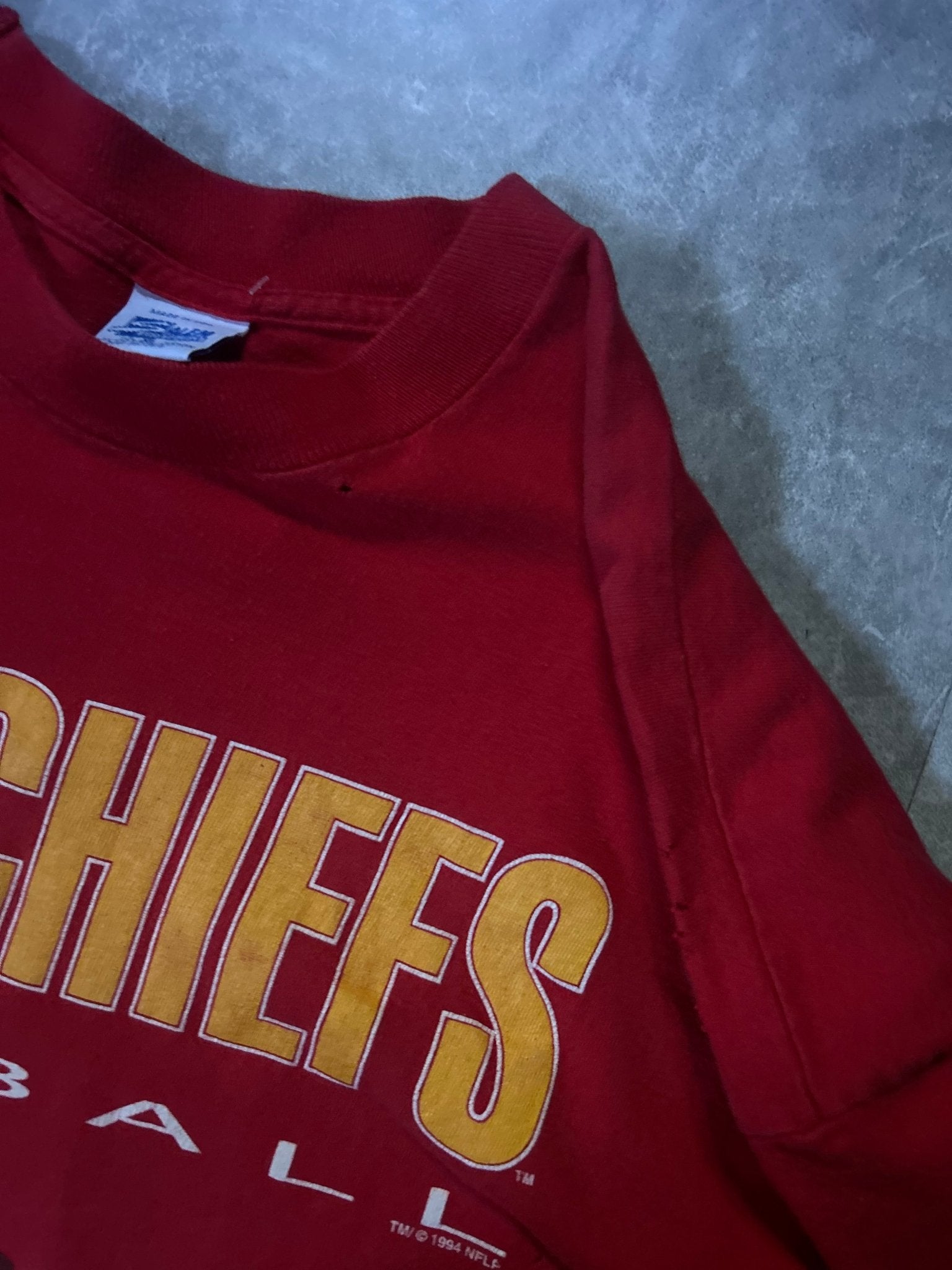 90's Vintage Kansas City Chiefs Salem Red T-Shirt - XL - XL | Martin City Vintage