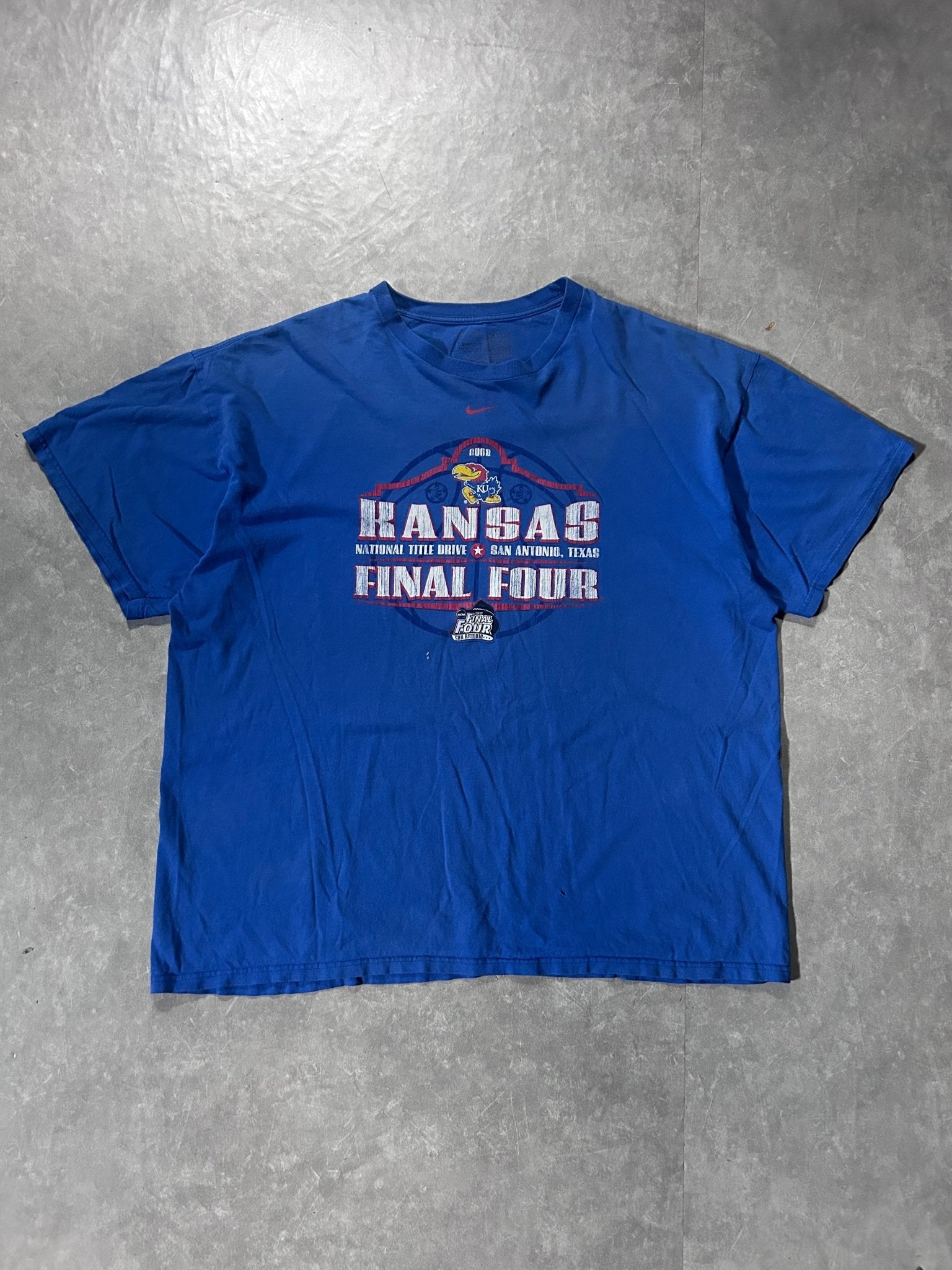 2008 Vintage Kansas Jayhawk Final Four Nike Blue T-Shirt - XL - XL | Martin City Vintage