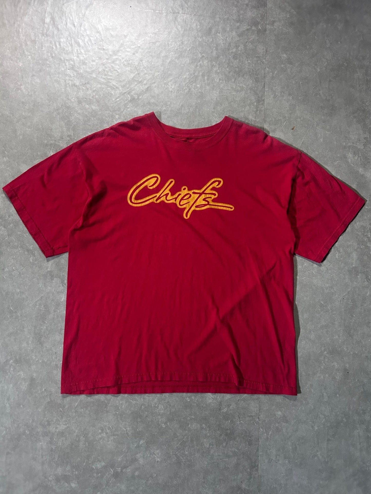 90's Vintage Kansas City Chiefs Script Red T-Shirt - XL - XL | Martin City Vintage