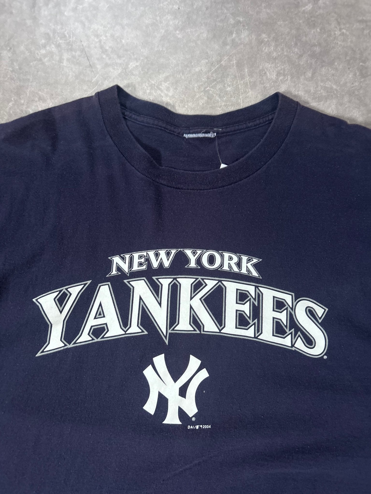 2000's Vintage New York Yankees Navy T-Shirt - XL - XL | Martin City Vintage