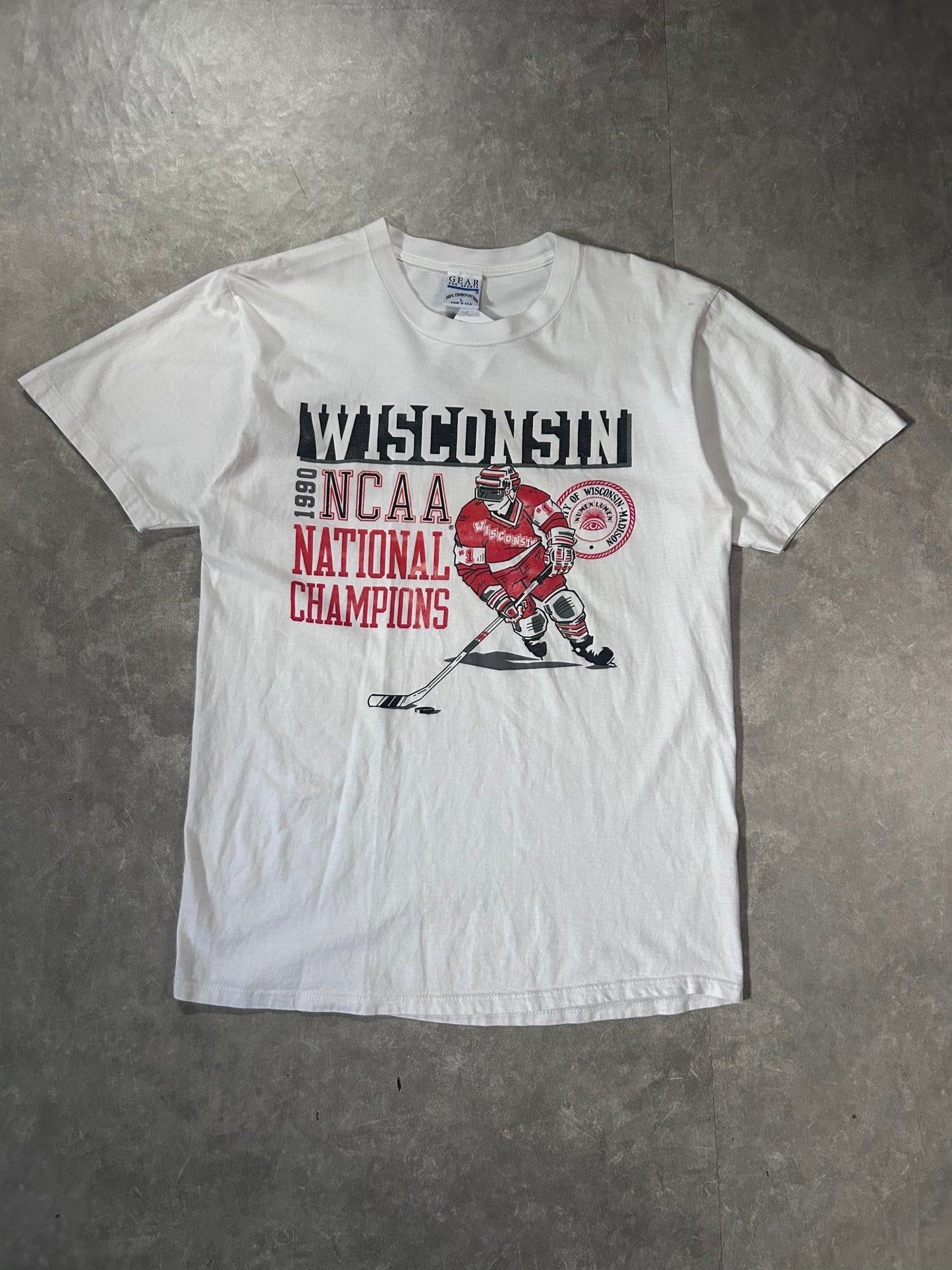 1990 Vintage Wisconsin Badgers Hockey National Champions White T-Shirt - L - L | Martin City Vintage
