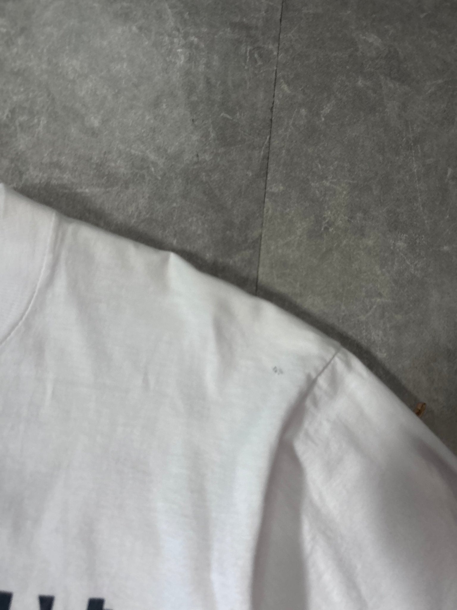 1990 Vintage Wisconsin Badgers Hockey National Champions White T-Shirt - L - L | Martin City Vintage