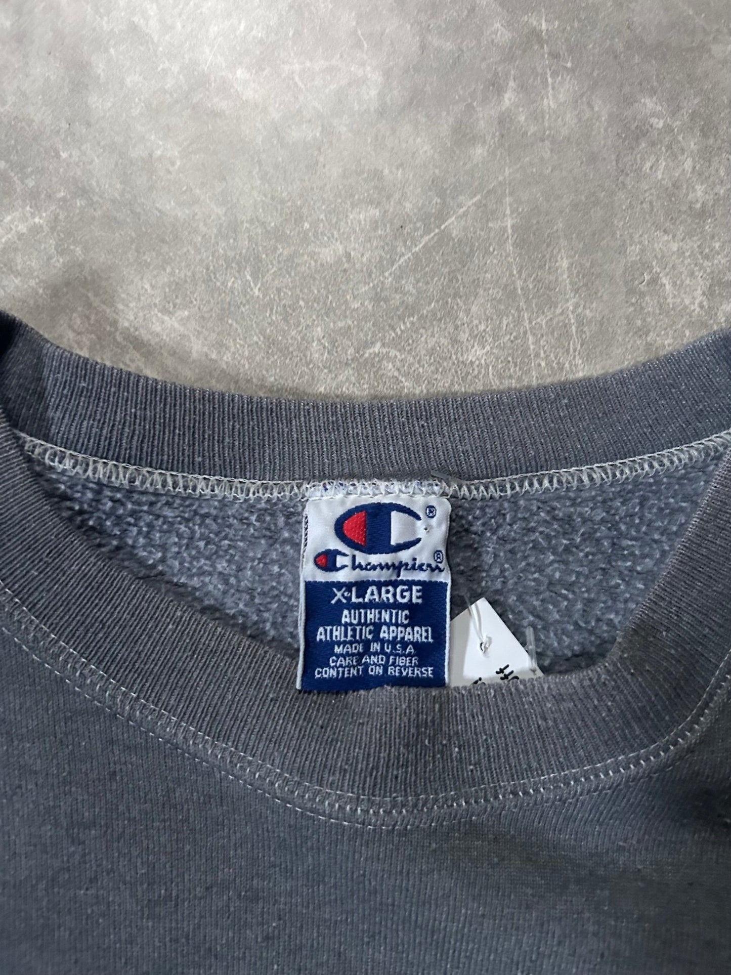 90's Vintage Wisconsin Badgers Champion Grey Crewneck - XL - XL | Martin City Vintage