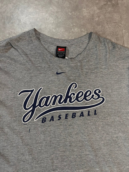 2000's Vintage New York Yankees Nike Grey T-Shirt - L - L | Martin City Vintage