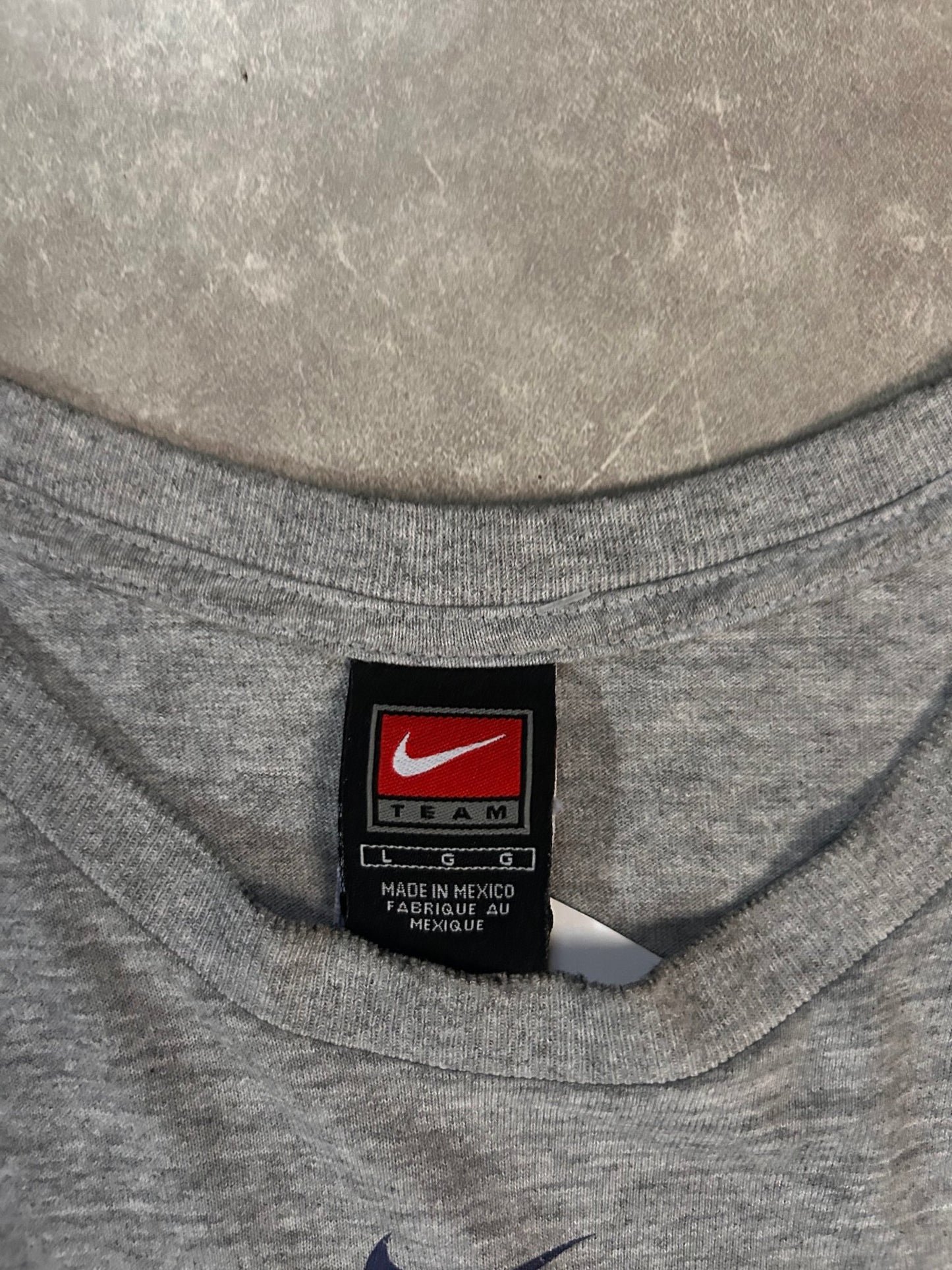 2000's Vintage New York Yankees Nike Grey T-Shirt - L - L | Martin City Vintage
