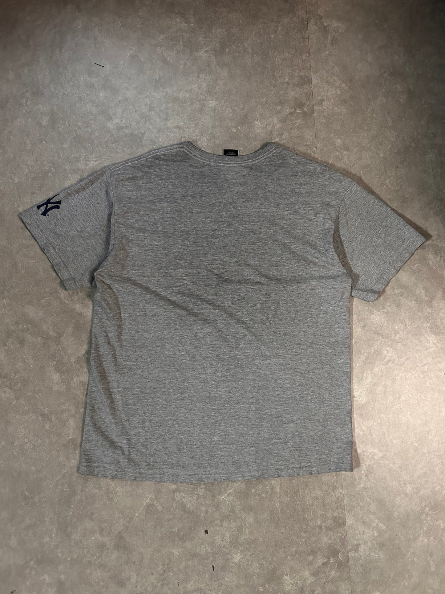 2000's Vintage New York Yankees Nike Grey T-Shirt - L - L | Martin City Vintage